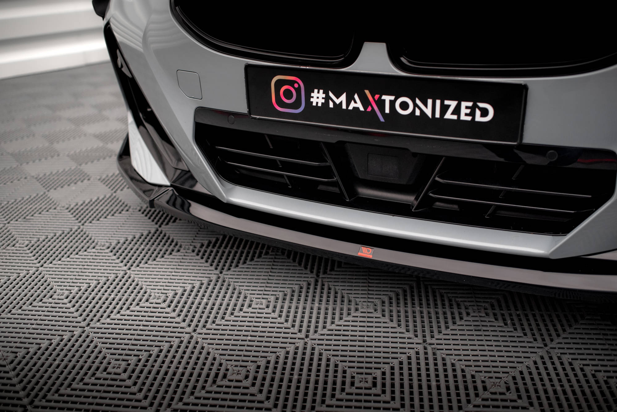 Maxton Design Front Ansatz V.3 für BMW 2 Coupe M-Paket / M240i G42 schwarz Hochglanz