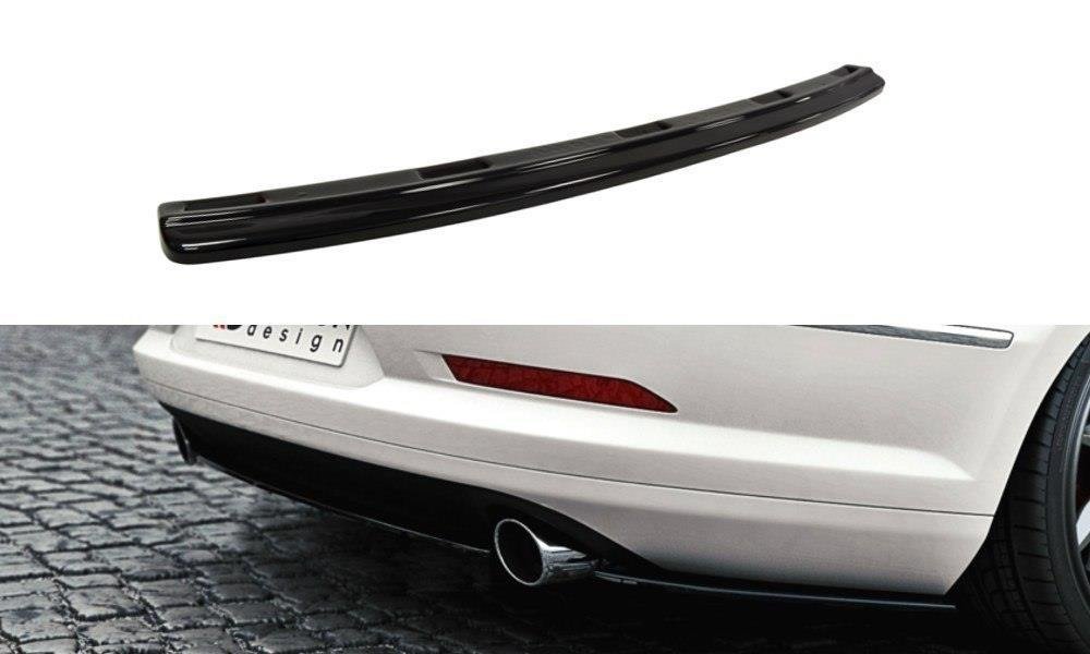 Maxton Design Mittlerer Diffusor Heck Ansatz für VW Passat CC R36 RLINE (vor Facelift)  schwarz Hochglanz