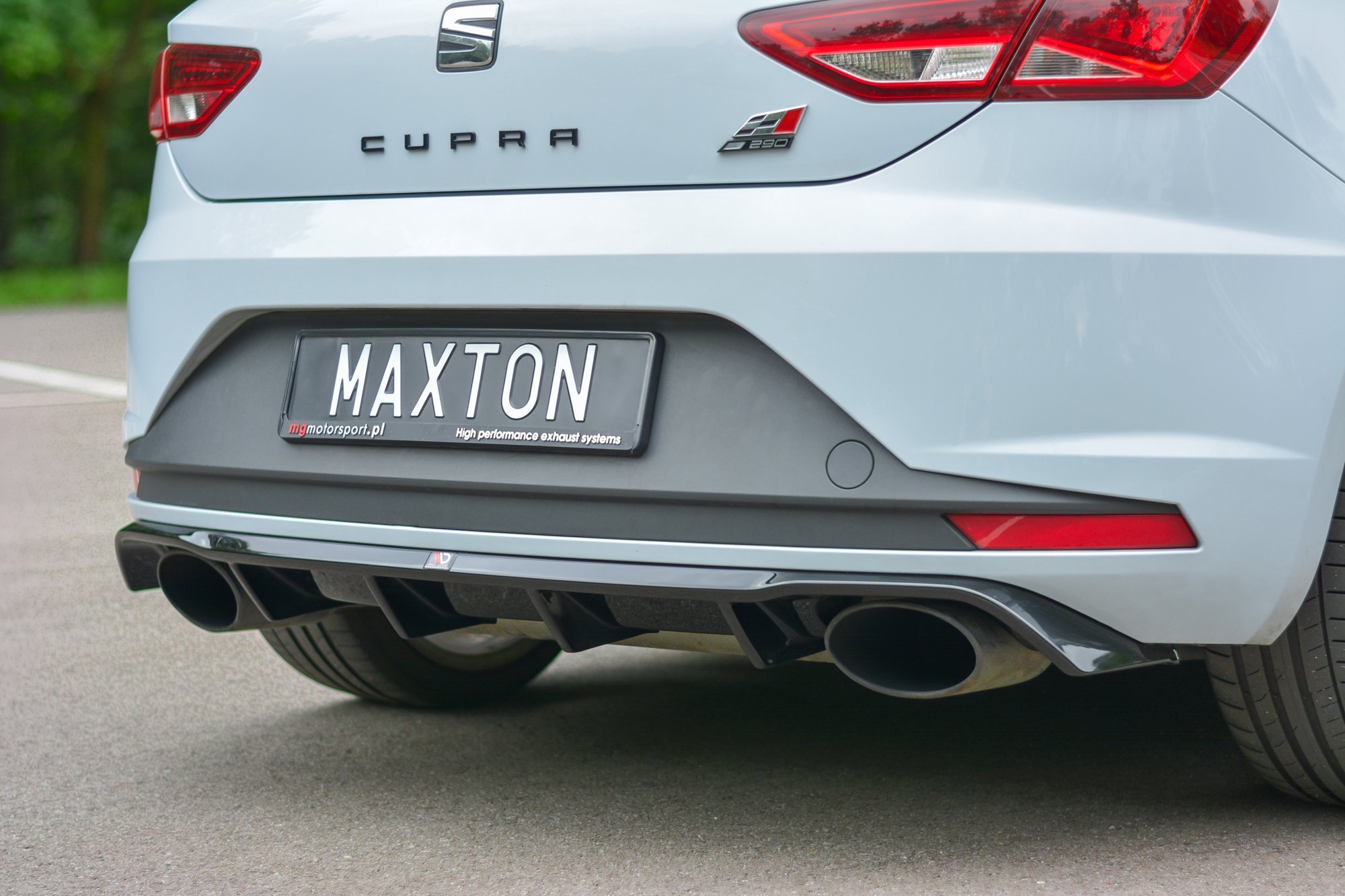 Maxton Design Diffusor Heck Ansatz für Seat Leon III Cupra schwarz Hochglanz