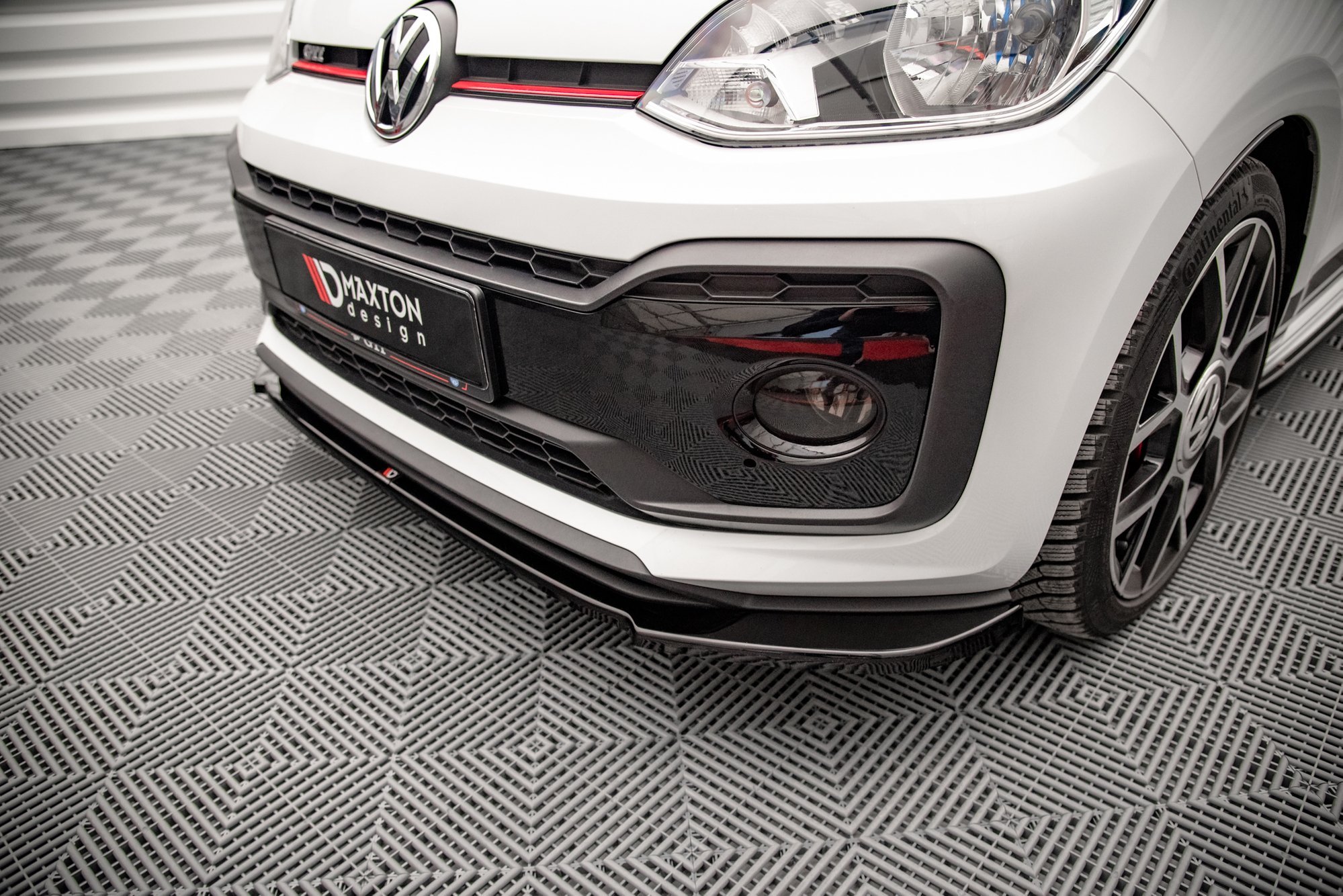 Maxton Design Front Ansatz für Volkswagen Up GTI schwarz Hochglanz