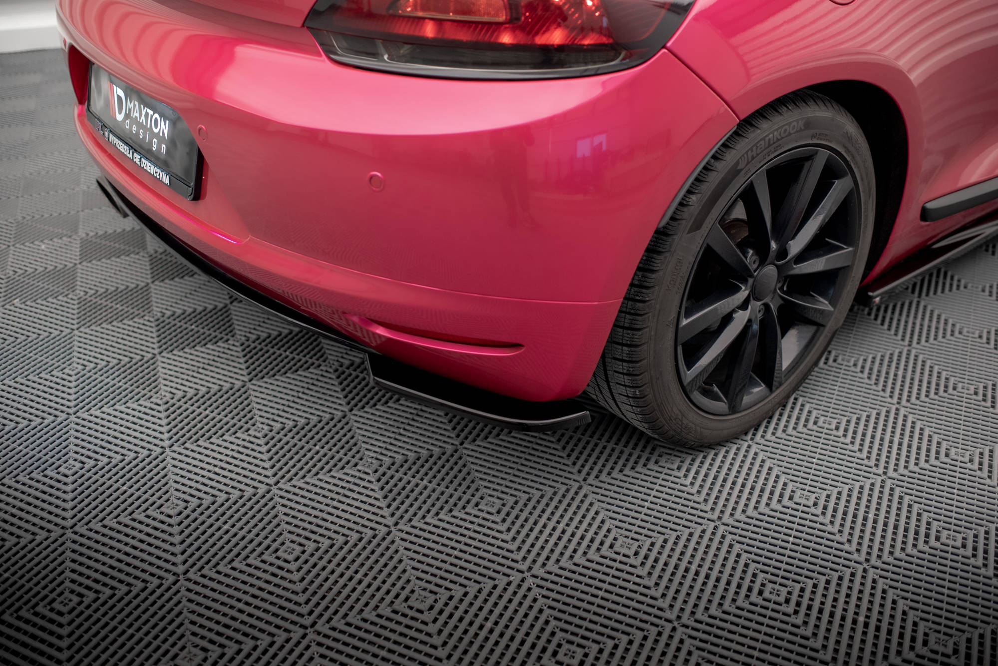 Maxton Design Heck Ansatz Flaps Diffusor für Volkswagen Scirocco Mk3 schwarz Hochglanz