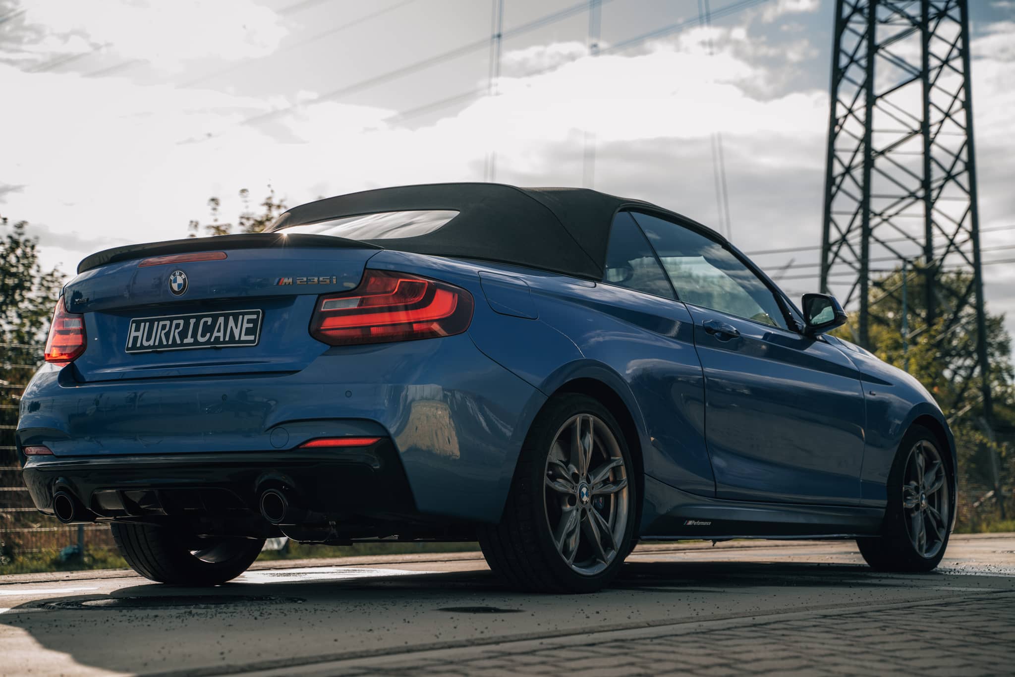 Hurricane 3,5" Auspuffanlage für BMW M235i F22 (+ F23) Coupé / Cabriolet 326PS Hurricane 3,5" Auspuffanlage für BMW M235i F22 (+ F23) Coupé / Cabriolet 326PS