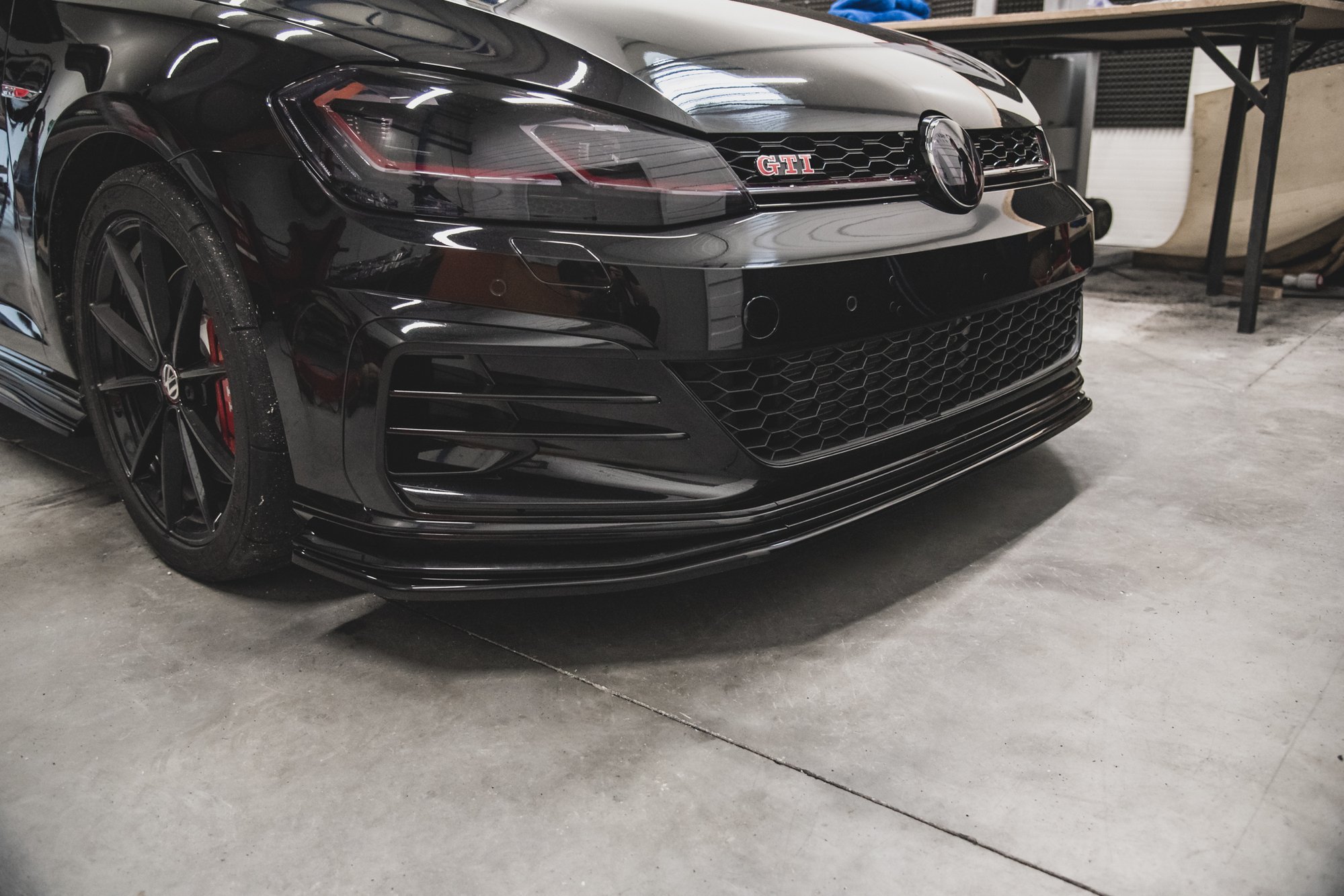 Maxton Design Front Ansatz für VW Golf 7 GTI TCR  schwarz Hochglanz