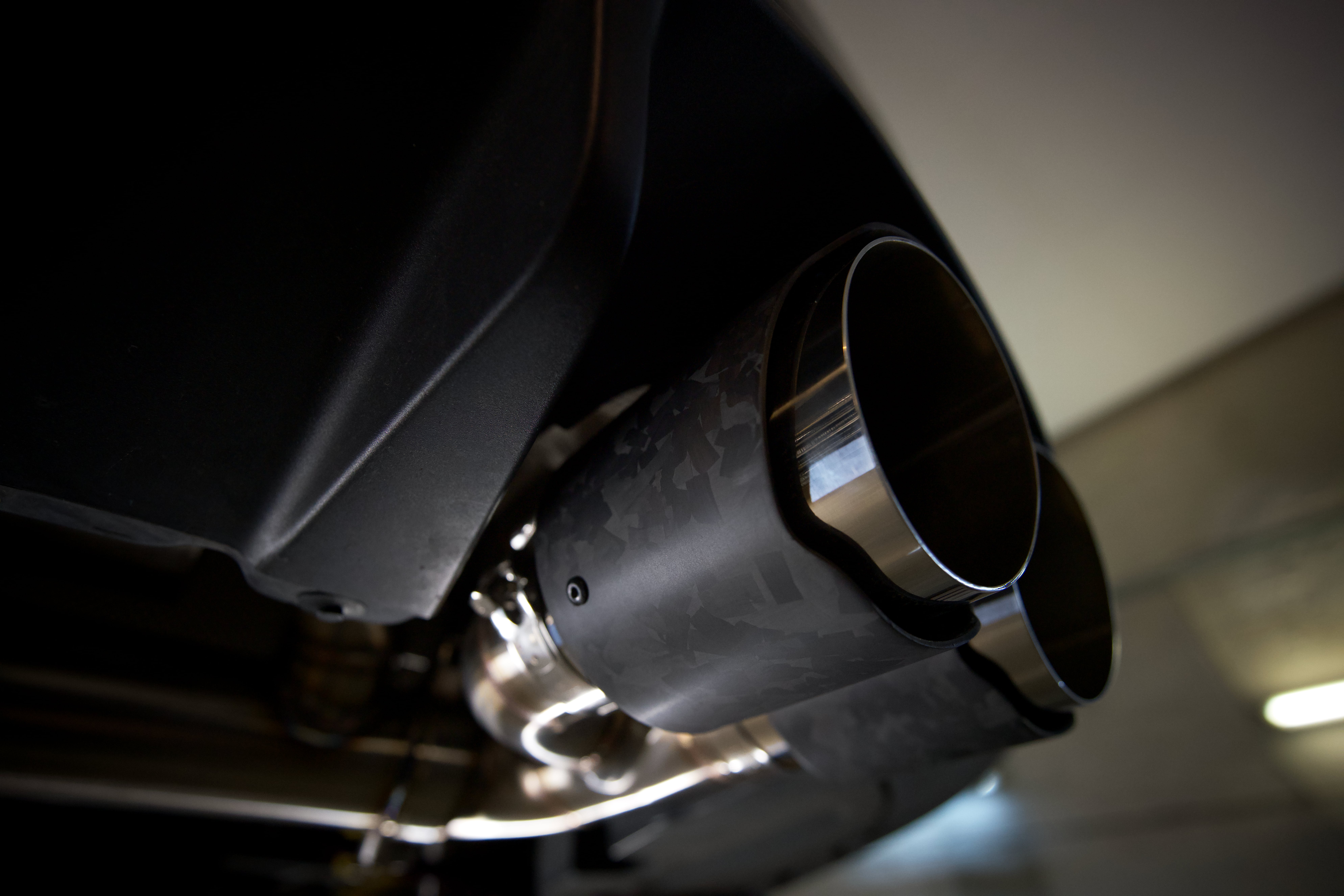 Hurricane 3,5" Auspuffanlage für BMW F87 M2 N55 370PS Hurricane 3,5" Auspuffanlage für BMW F87 M2 N55 370PS