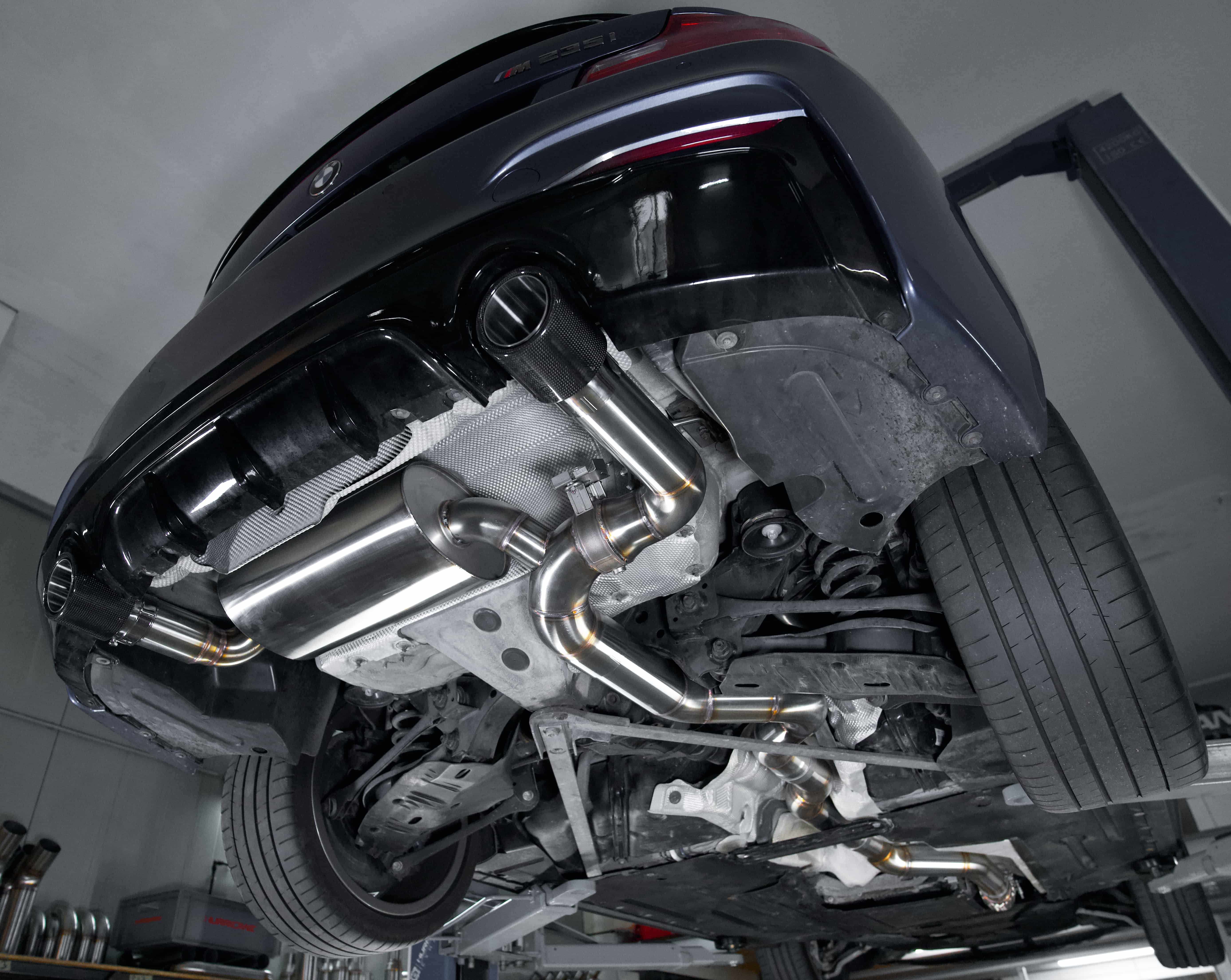 Hurricane 3,5" Auspuffanlage für BMW M235i F22 (+ F23) Coupé / Cabriolet 326PS Hurricane 3,5" Auspuffanlage für BMW M235i F22 (+ F23) Coupé / Cabriolet 326PS
