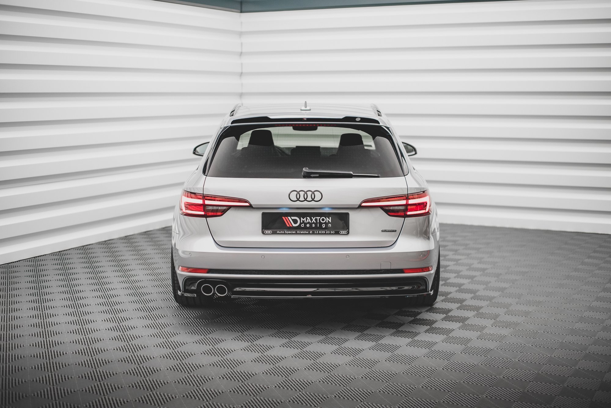 Maxton Design Heck Ansatz Flaps Diffusor V.2 für Audi A4 S-Line B9 schwarz Hochglanz
