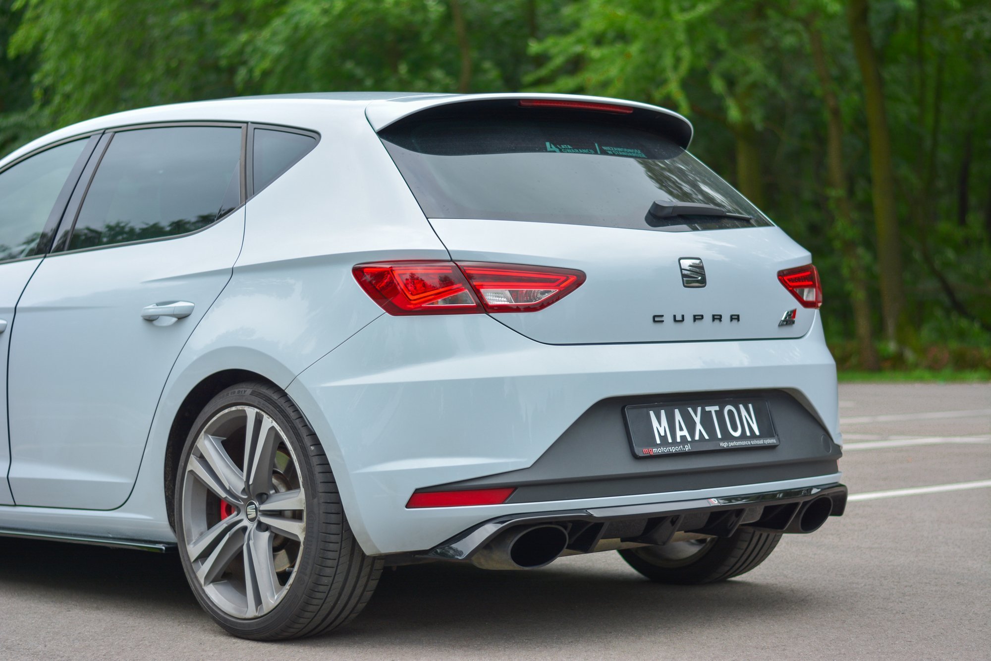 Maxton Design Diffusor Heck Ansatz für Seat Leon III Cupra schwarz Hochglanz