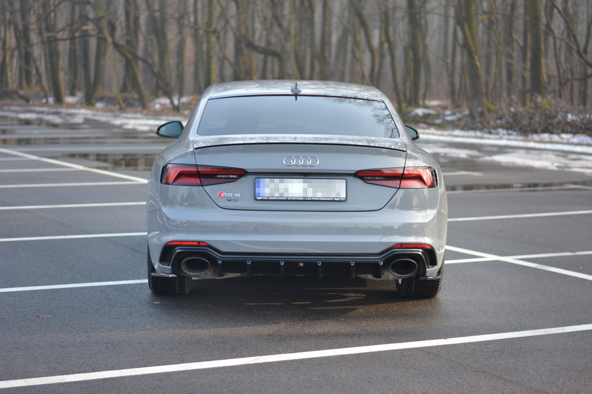 Maxton Design Diffusor Heck Ansatz für Audi RS5 F5 Coupe / Sportback schwarz Hochglanz