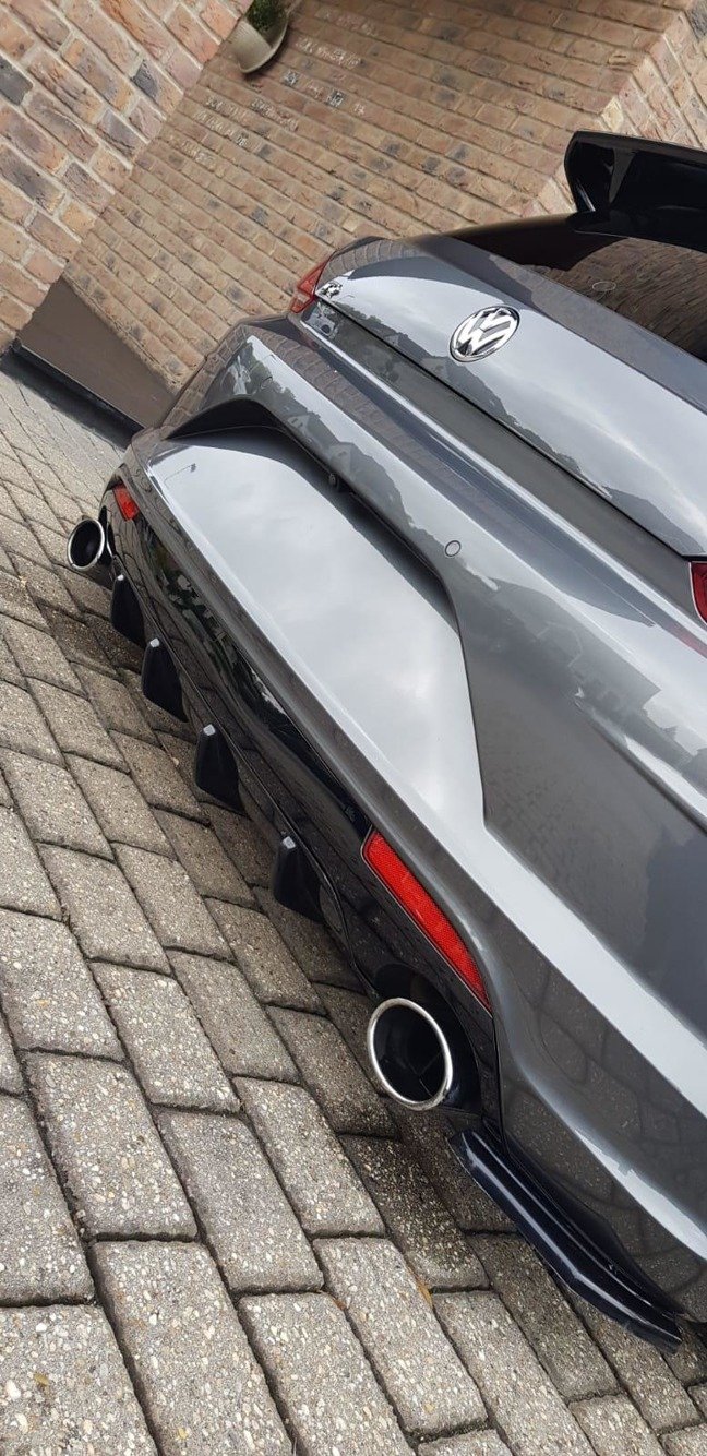 Maxton Design Diffusor Heck Ansatz für VOLKSWAGEN SCIROCCO MK.3 R FACELIFT schwarz Hochglanz Maxton Design Diffusor Heck Ansatz für VOLKSWAGEN SCIROCCO MK.3 R FACELIFT schwarz Hochglanz