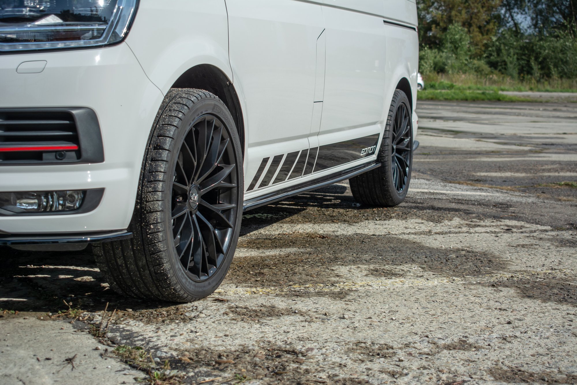 Maxton Design Seitenschweller Ansatz für Volkswagen T6 schwarz Hochglanz Maxton Design Seitenschweller Ansatz für Volkswagen T6 schwarz Hochglanz
