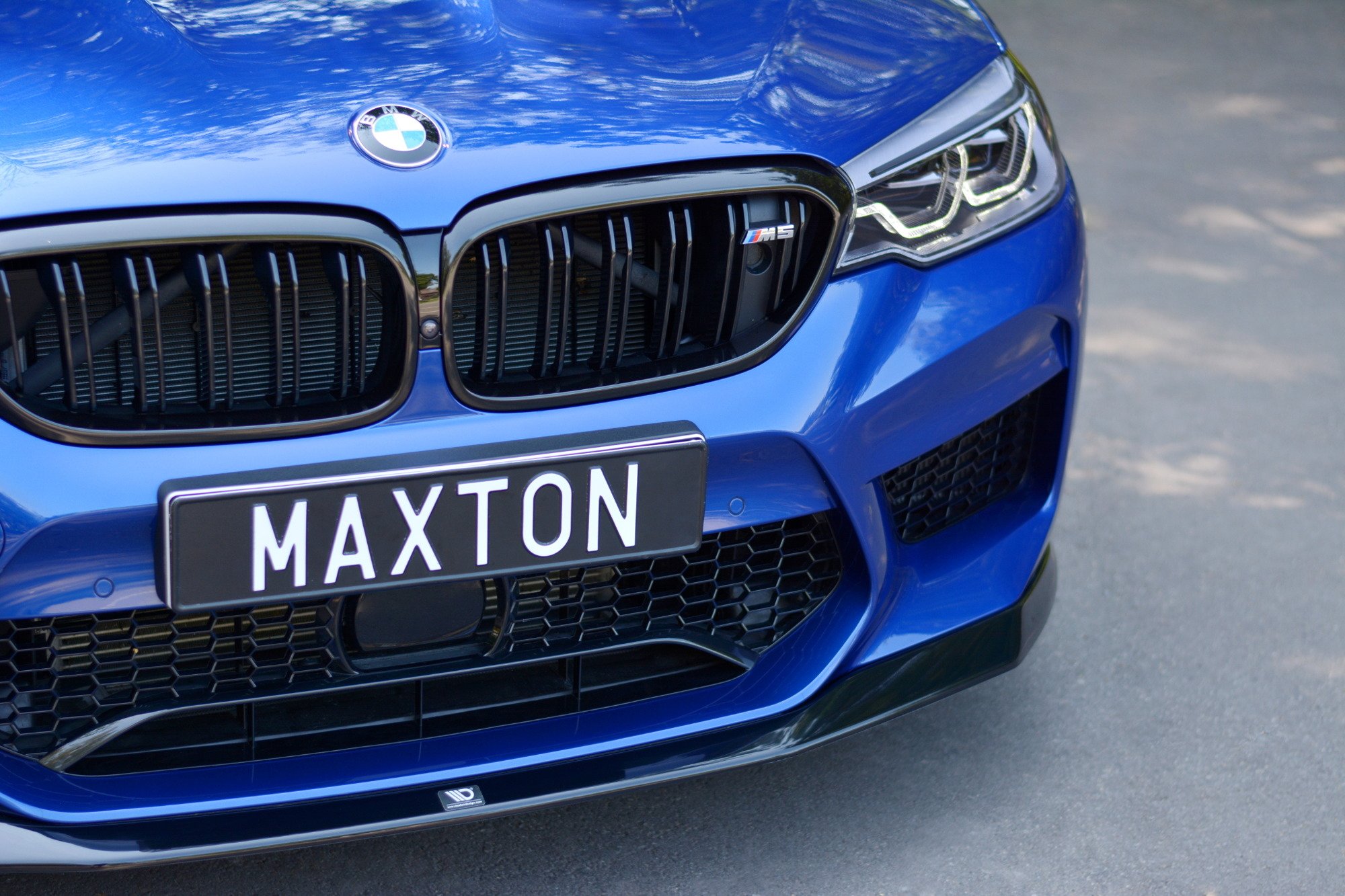 Maxton Design Front Ansatz V.1 für BMW M5 F90 schwarz Hochglanz