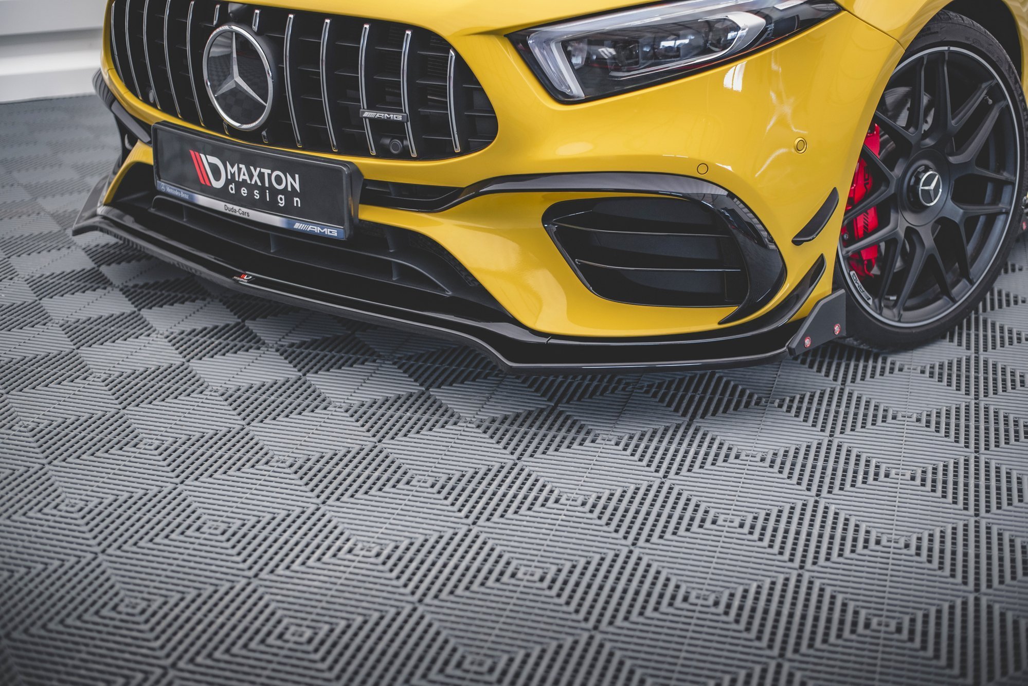 Maxton Design Front Ansatz V.3 +Flaps für Mercedes-AMG A 45 S Aero Pack W177