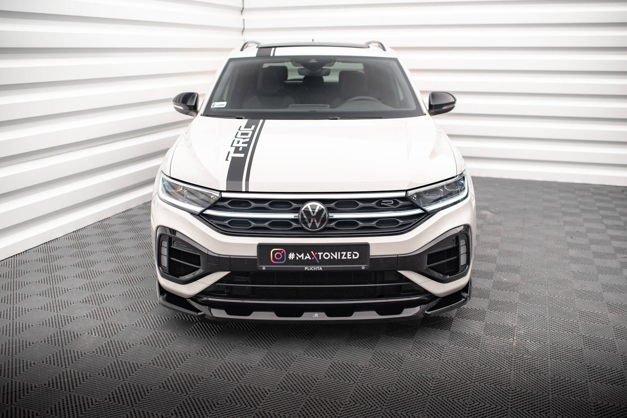 Maxton Design Front Ansatz V.2 für Volkswagen T-Roc R Mk1 Facelift schwarz Hochglanz