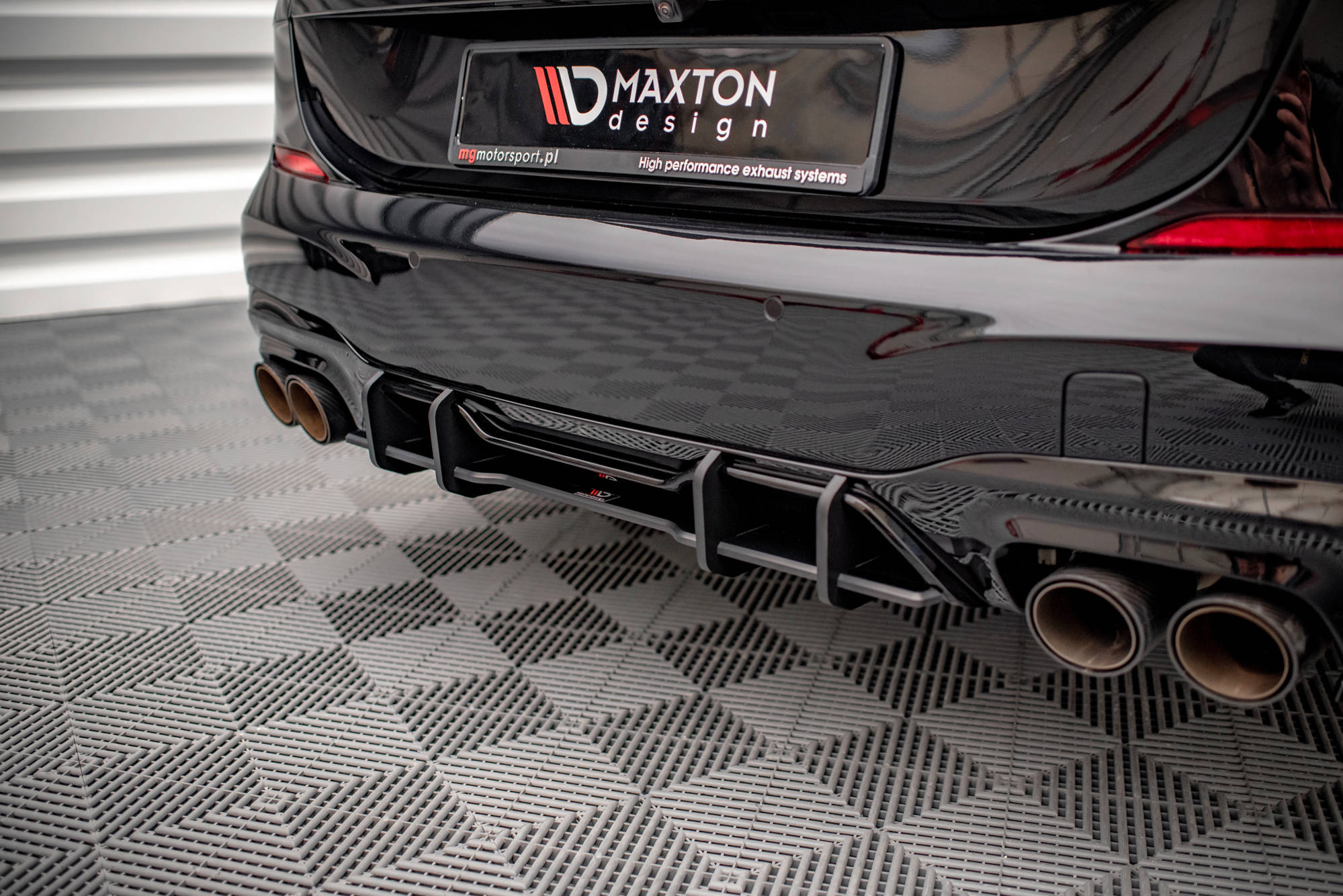 Maxton Design Street Pro Heckschürze für BMW M235i Gran Coupe F44