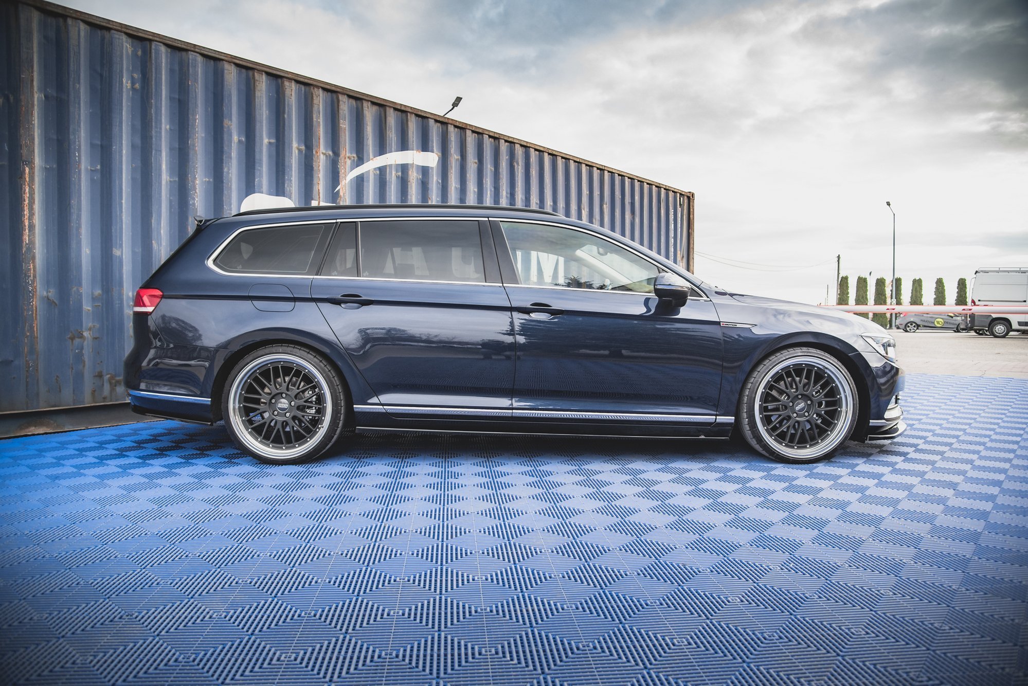 Maxton Design Seitenschweller Ansatz für Volkswagen Passat B8 schwarz Hochglanz