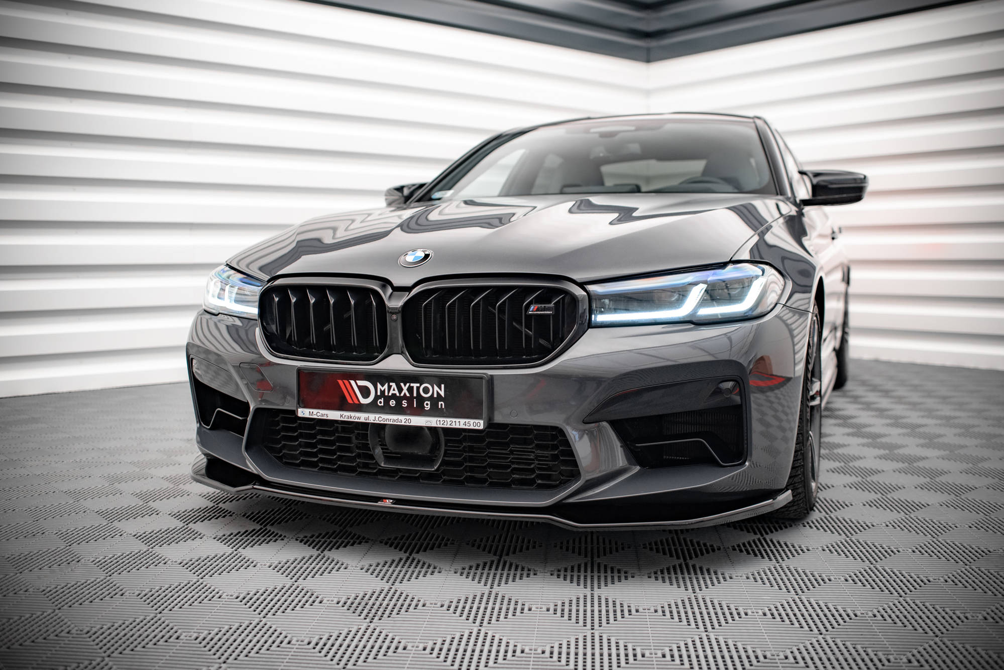 Maxton Design Front Ansatz V.2 für BMW M5 F90 Facelift schwarz Hochglanz