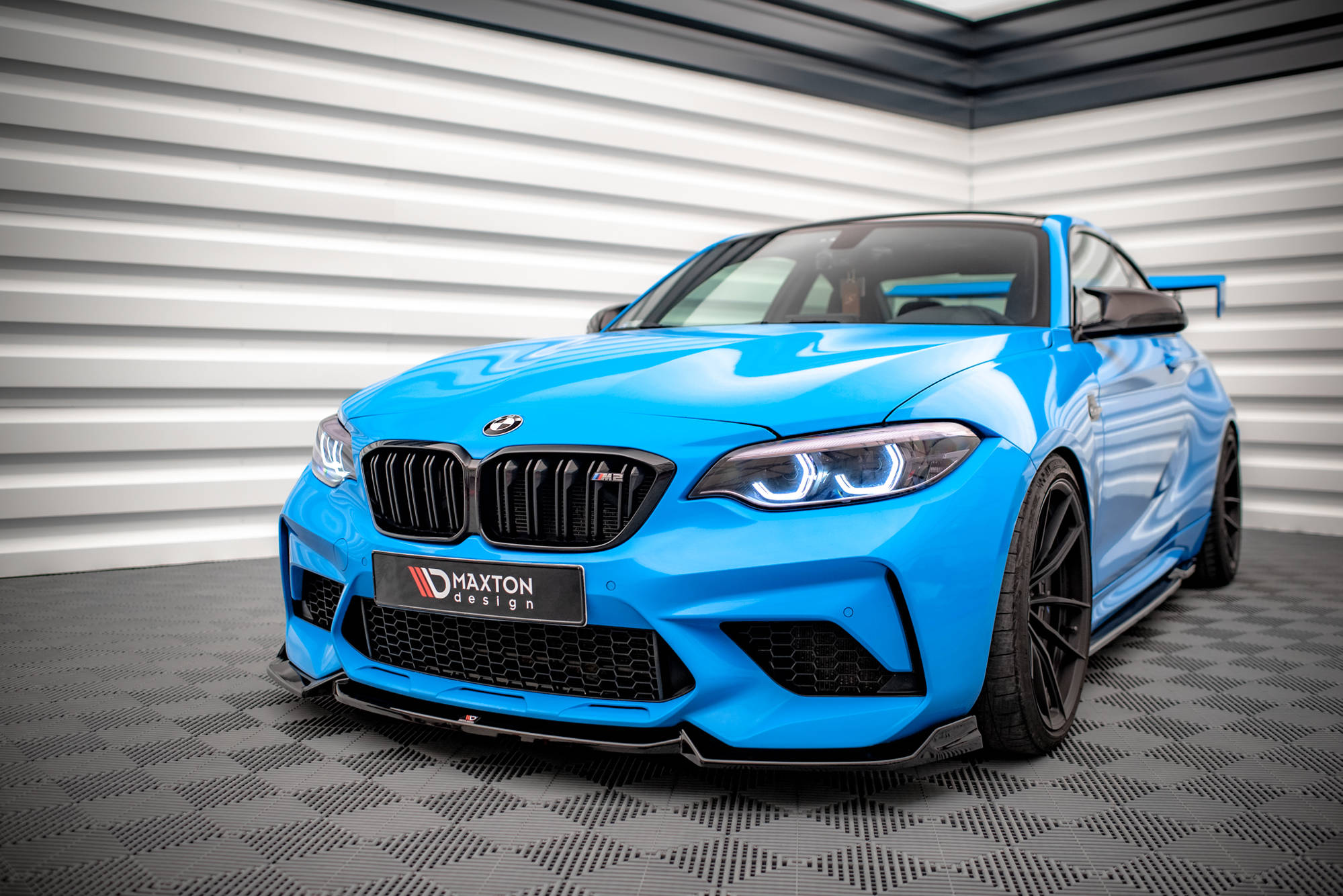 Maxton Design Front Ansatz V.2 für BMW M2 Competition F87 schwarz Hochglanz