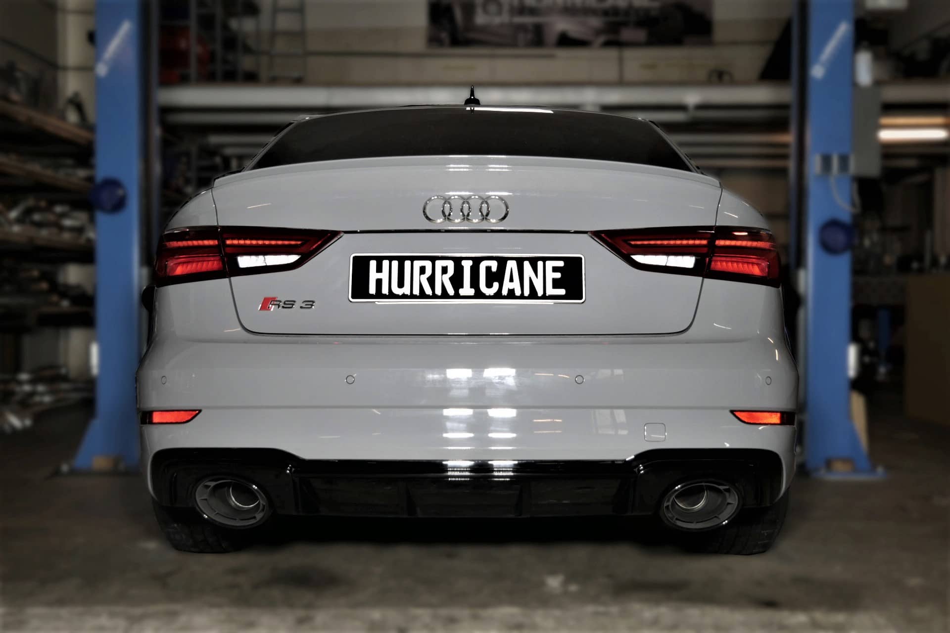 Hurricane 3,5" Auspuffanlage für Audi RS3 8V 400PS FL Limo. OPF Hurricane 3,5" Auspuffanlage für Audi RS3 8V 400PS FL Limo. OPF