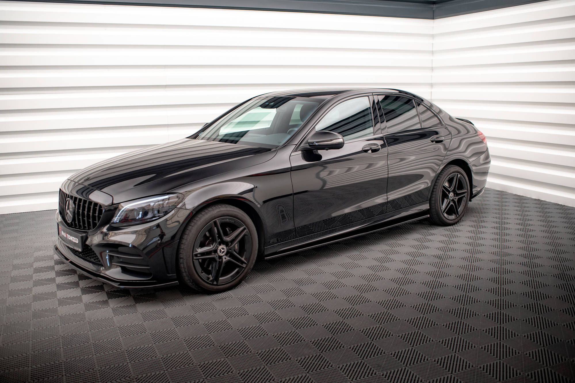 Maxton Design Seitenschweller Ansatz für Mercedes-Benz C43 / C AMG-Line Limousine W205 Facelift schwarz Hochglanz
