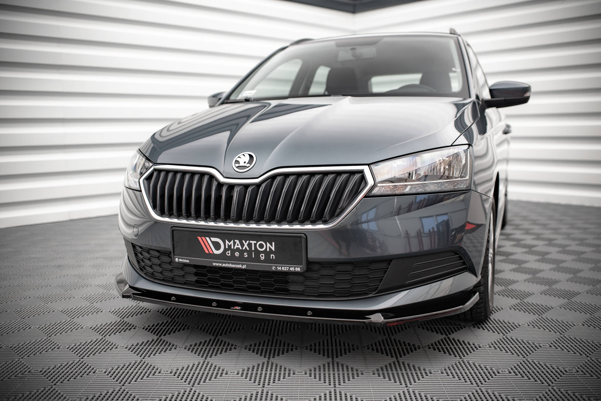 Maxton Design Front Ansatz für Skoda Fabia Mk3 Facelift schwarz Hochglanz