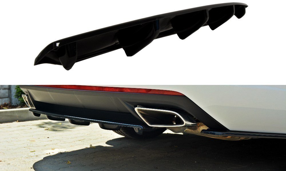 Maxton Design Mittlerer Diffusor Heck Ansatz für Skoda Octavia RS Mk3 / Mk3 FL Hatchback / Kombi schwarz Hochglanz