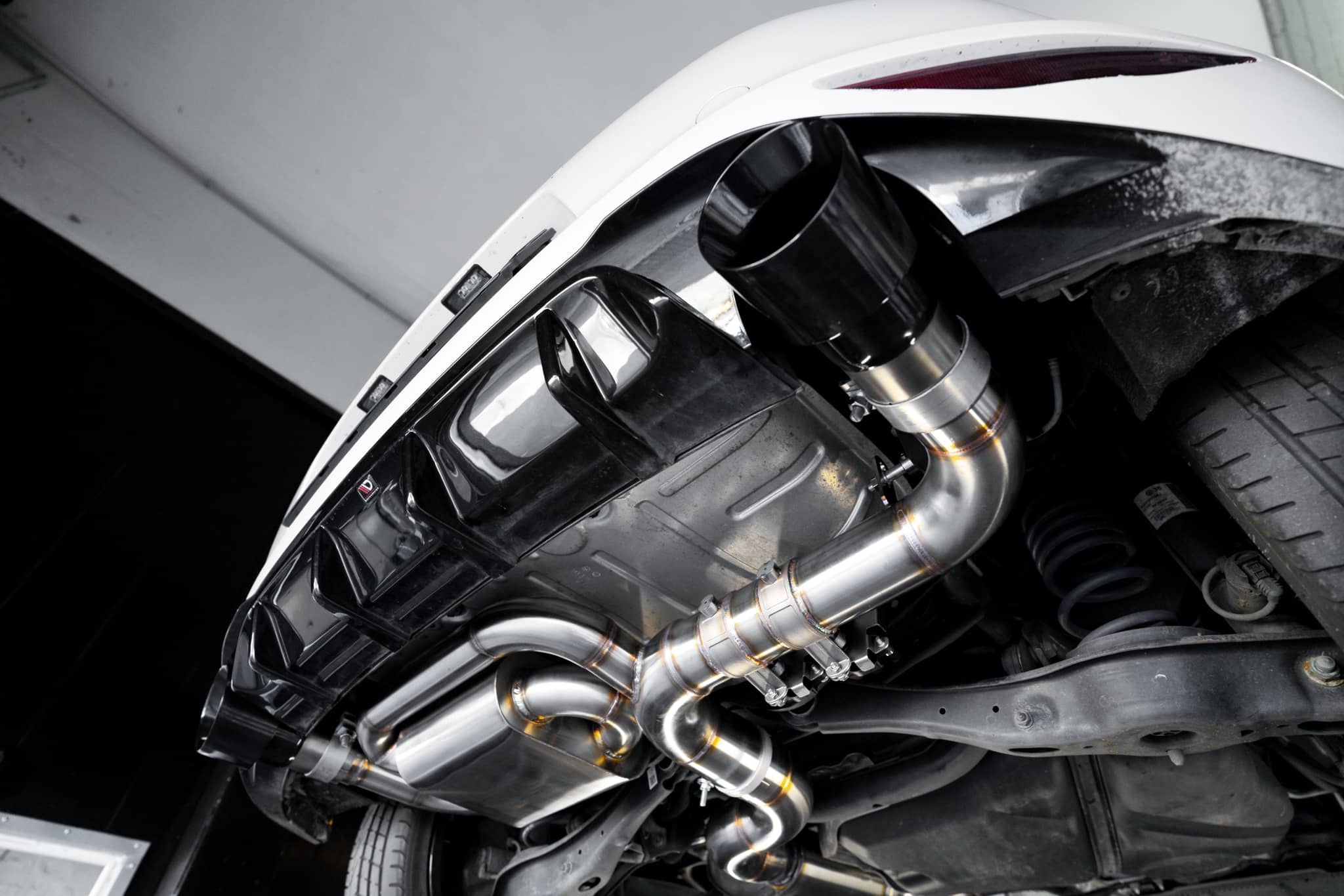 Hurricane 3,5" Auspuffanlage für VW Golf GTI 7 Clubsport V3 Hurricane 3,5" Auspuffanlage für VW Golf GTI 7 Clubsport V3