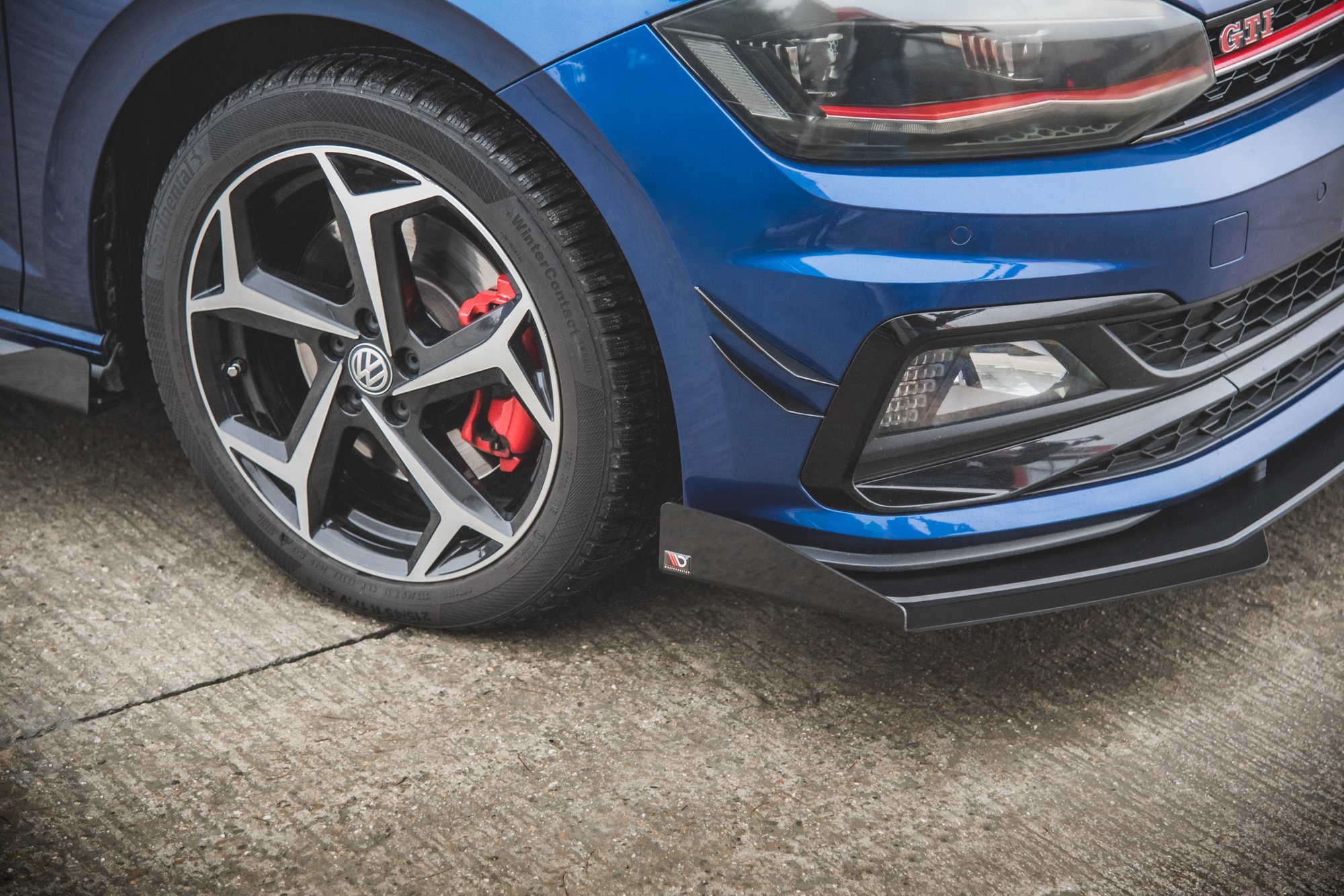 Maxton Design Robuste Racing Front Ansatz für passend +Flaps für Volkswagen Polo GTI Mk6 schwarz Hochglanz