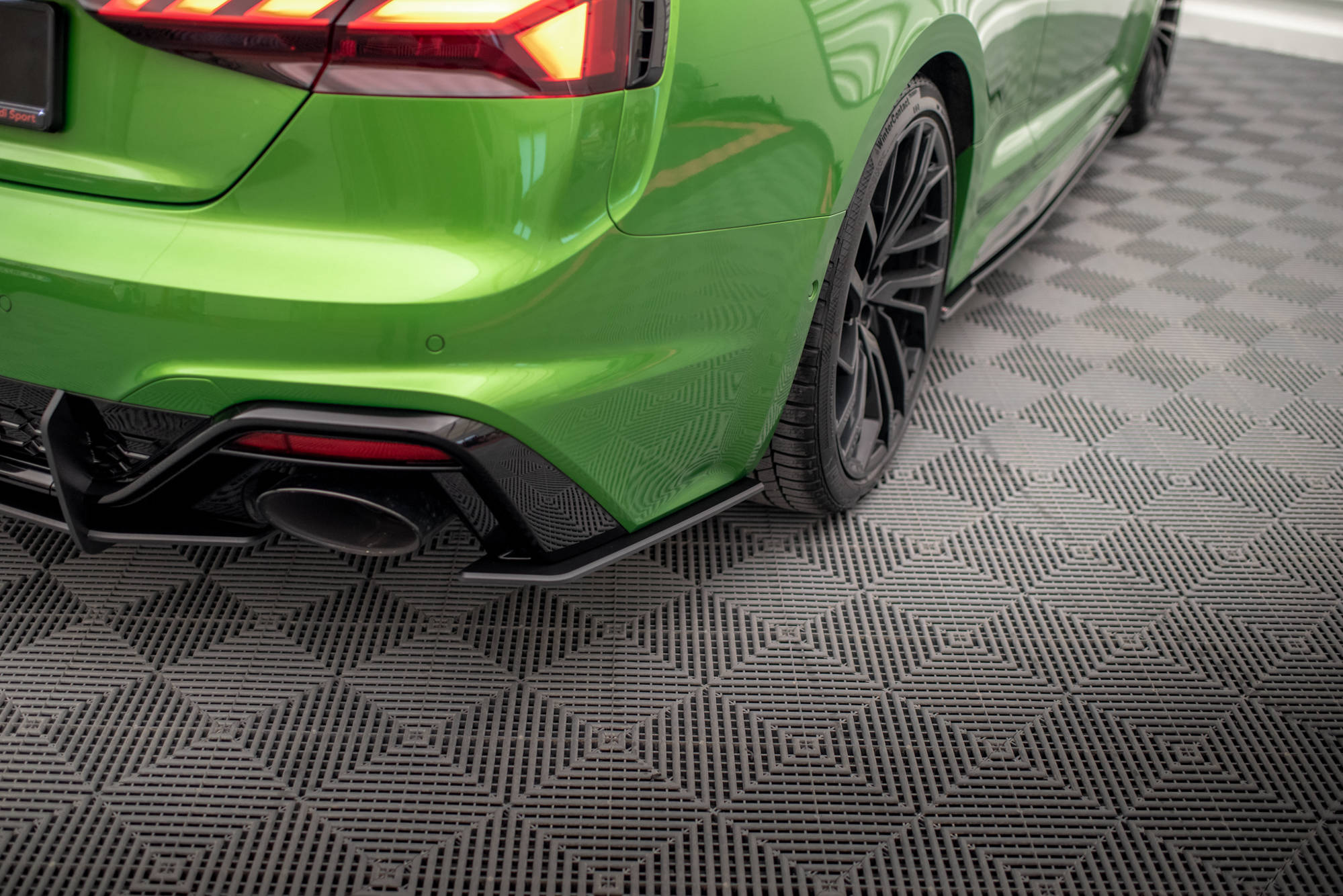 Maxton Design Street Pro Heck Ansatz Flaps Diffusor für Audi RS5 F5 Facelift