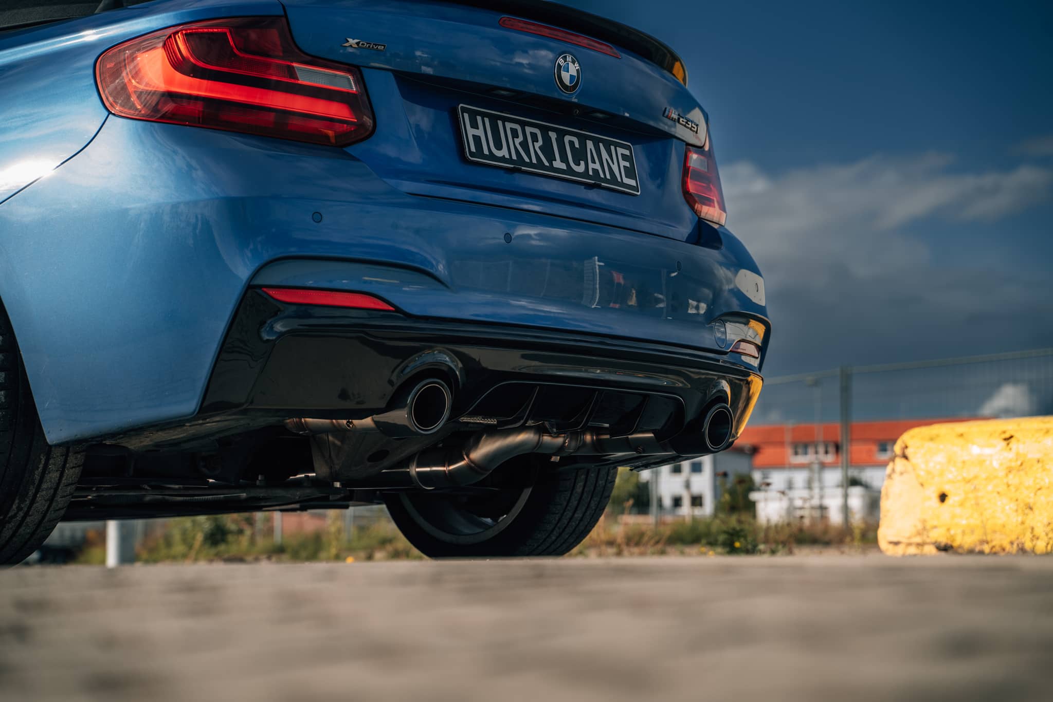 Hurricane 3,5" Auspuffanlage für BMW M235i F22 (+ F23) Coupé / Cabriolet 326PS Hurricane 3,5" Auspuffanlage für BMW M235i F22 (+ F23) Coupé / Cabriolet 326PS