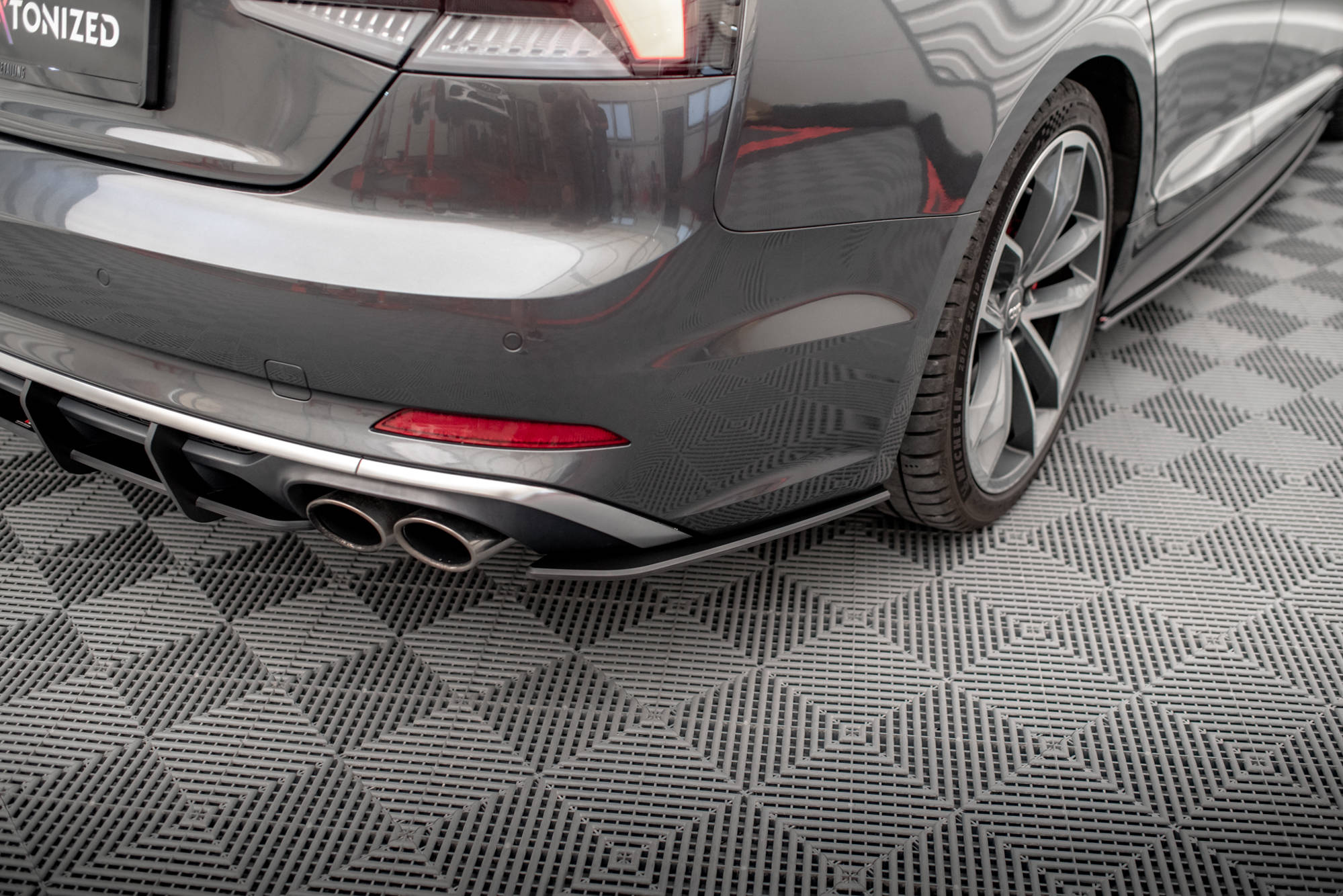 Maxton Design Street Pro Heck Ansatz Flaps Diffusor für Audi S5 Sportback F5
