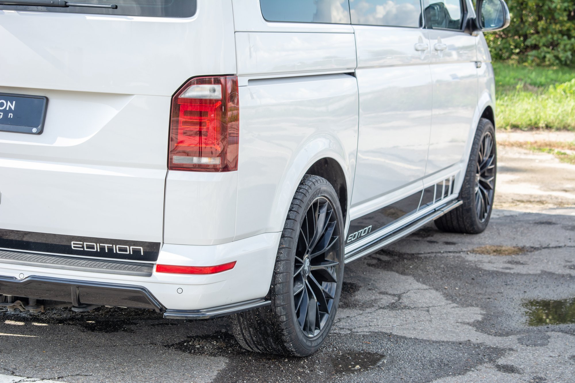 Maxton Design Seitenschweller Ansatz für Volkswagen T6 schwarz Hochglanz Maxton Design Seitenschweller Ansatz für Volkswagen T6 schwarz Hochglanz