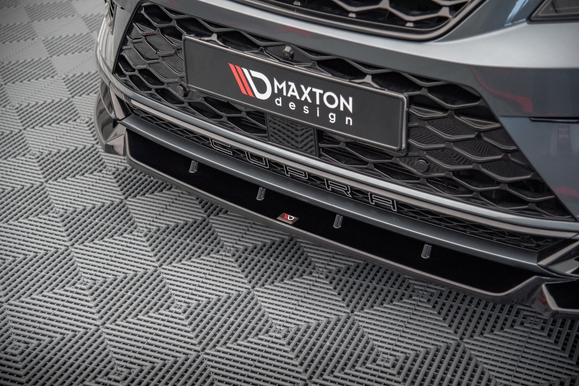 Maxton Design Front Ansatz V.1 für Cupra Ateca schwarz Hochglanz