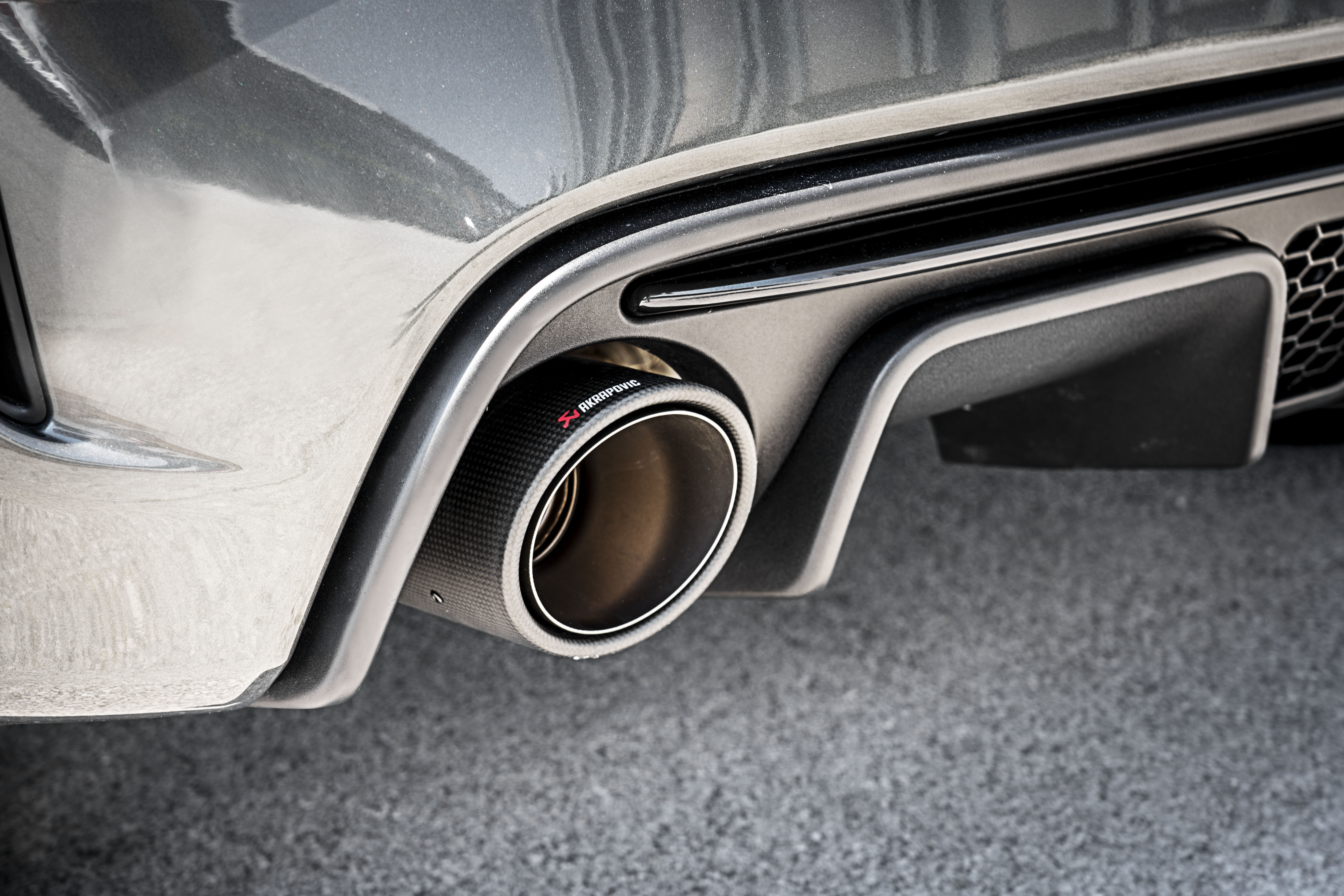 Akrapovic Slip-On Line (Edelstahl) für Abarth 595/595C/Turismo 2020 Akrapovic Slip-On Line (Edelstahl) für Abarth 595/595C/Turismo 2020