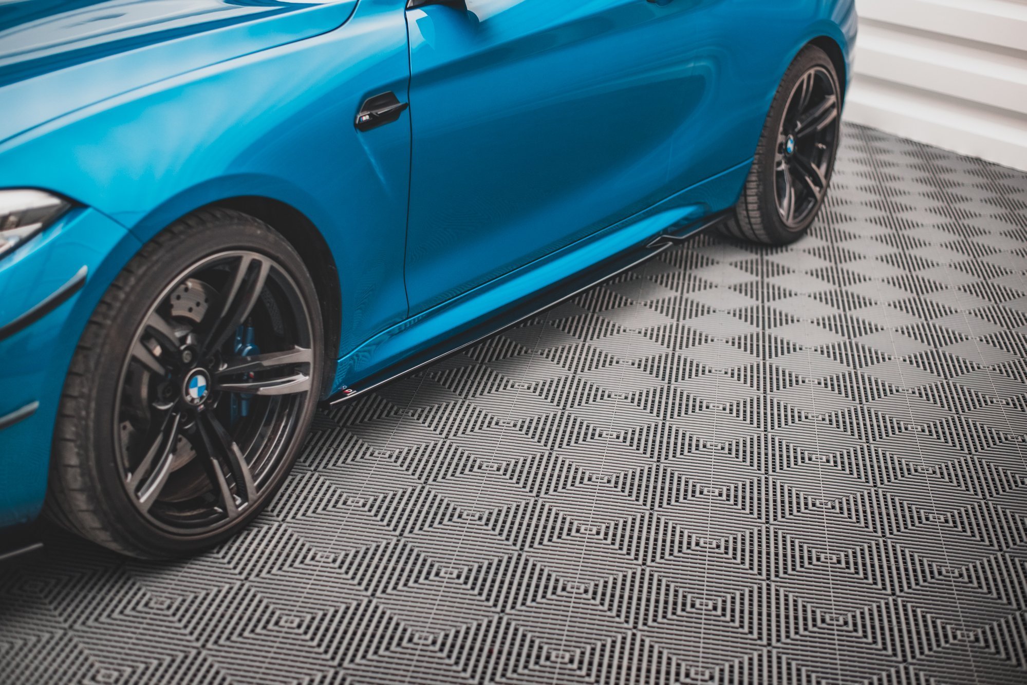 Maxton Design Seitenschweller Ansatz für V.2 für BMW M2 F87 schwarz Hochglanz