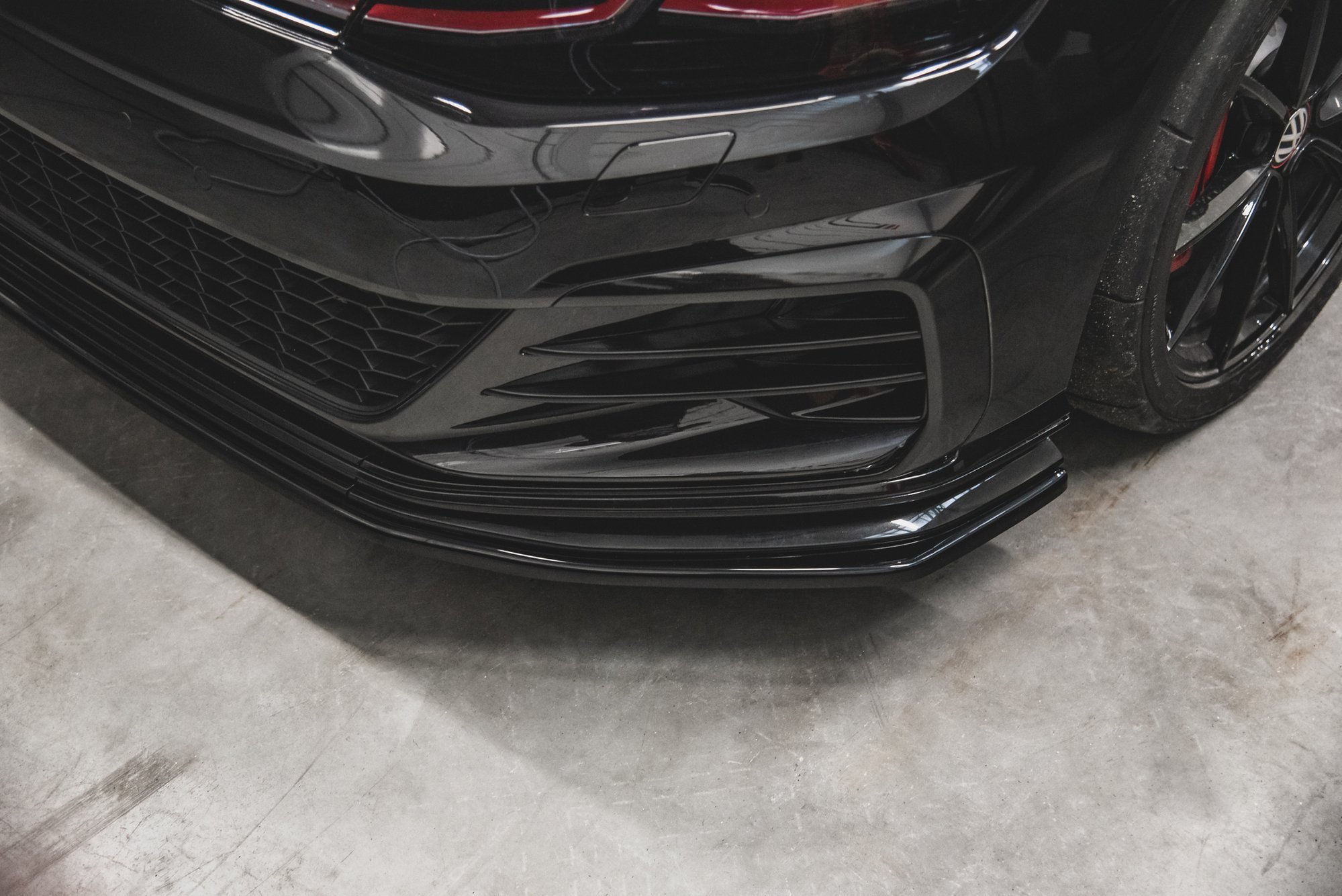 Maxton Design Front Ansatz für VW Golf 7 GTI TCR  schwarz Hochglanz