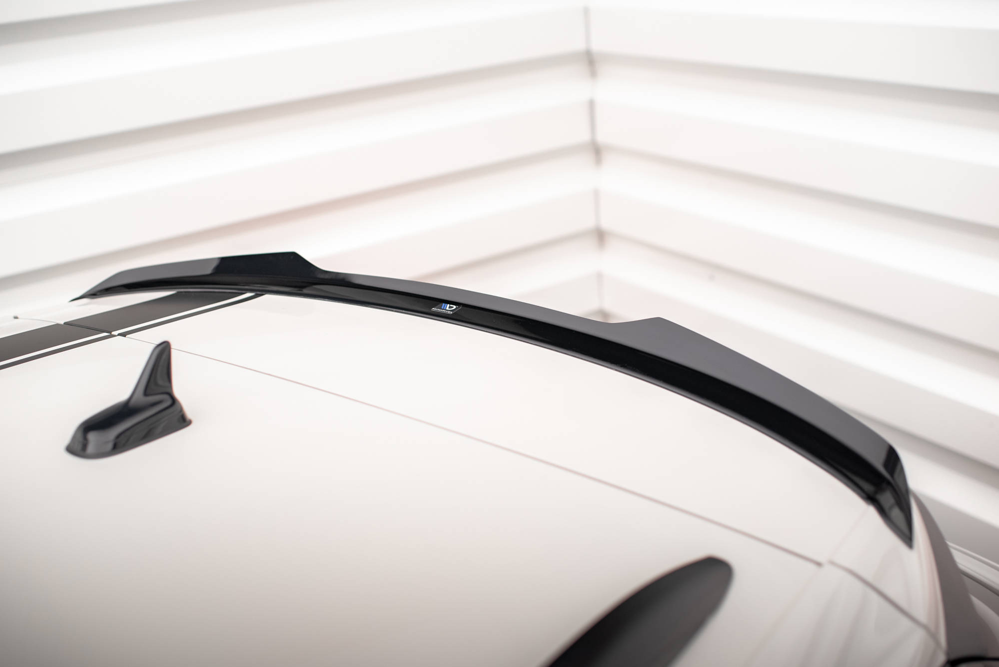 Maxton Design Spoiler CAP für Volkswagen T-Roc R Mk1 Facelift schwarz Hochglanz