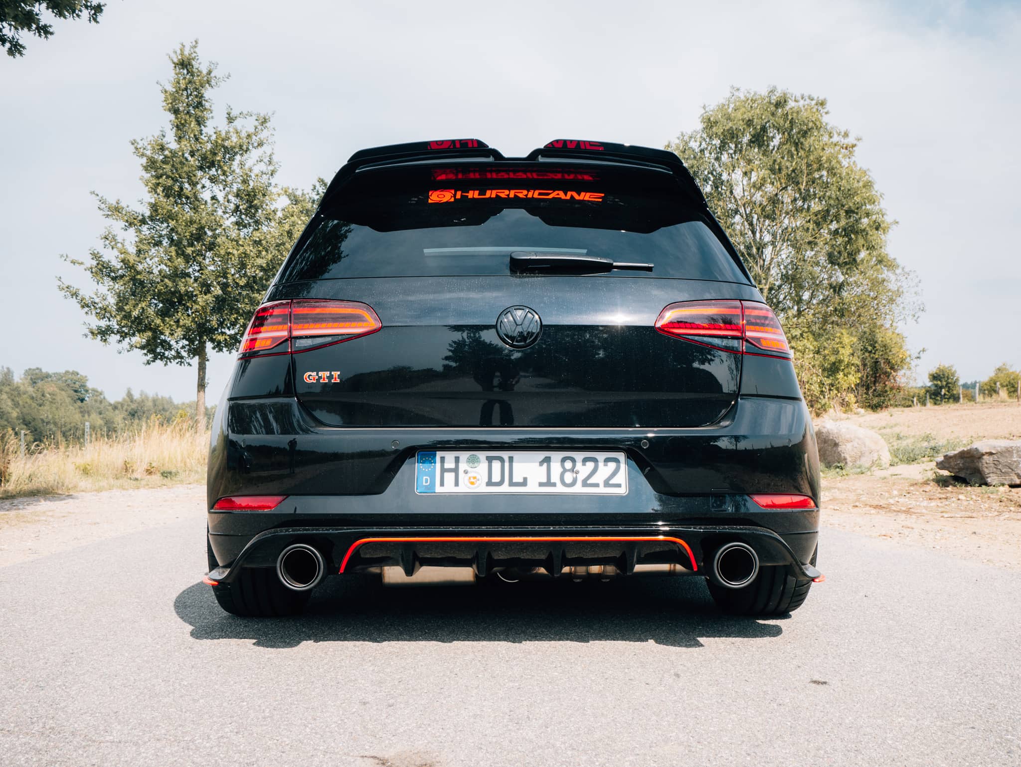Hurricane 3,5" Auspuffanlage für VW Golf GTI 7.5 Performance FL V3 Hurricane 3,5" Auspuffanlage für VW Golf GTI 7.5 Performance FL V3