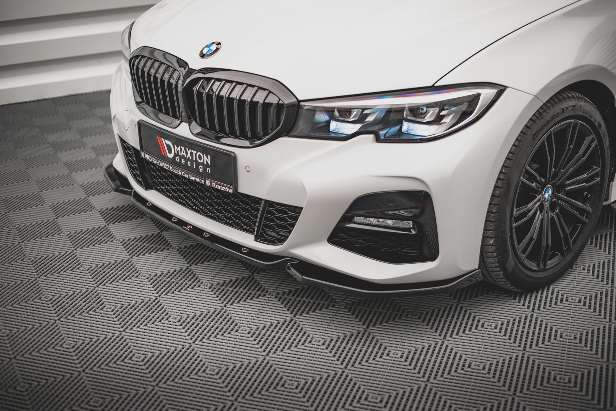 Maxton Design Front Ansatz V.5 für BMW 3er G20 / G21 M-Paket schwarz Hochglanz