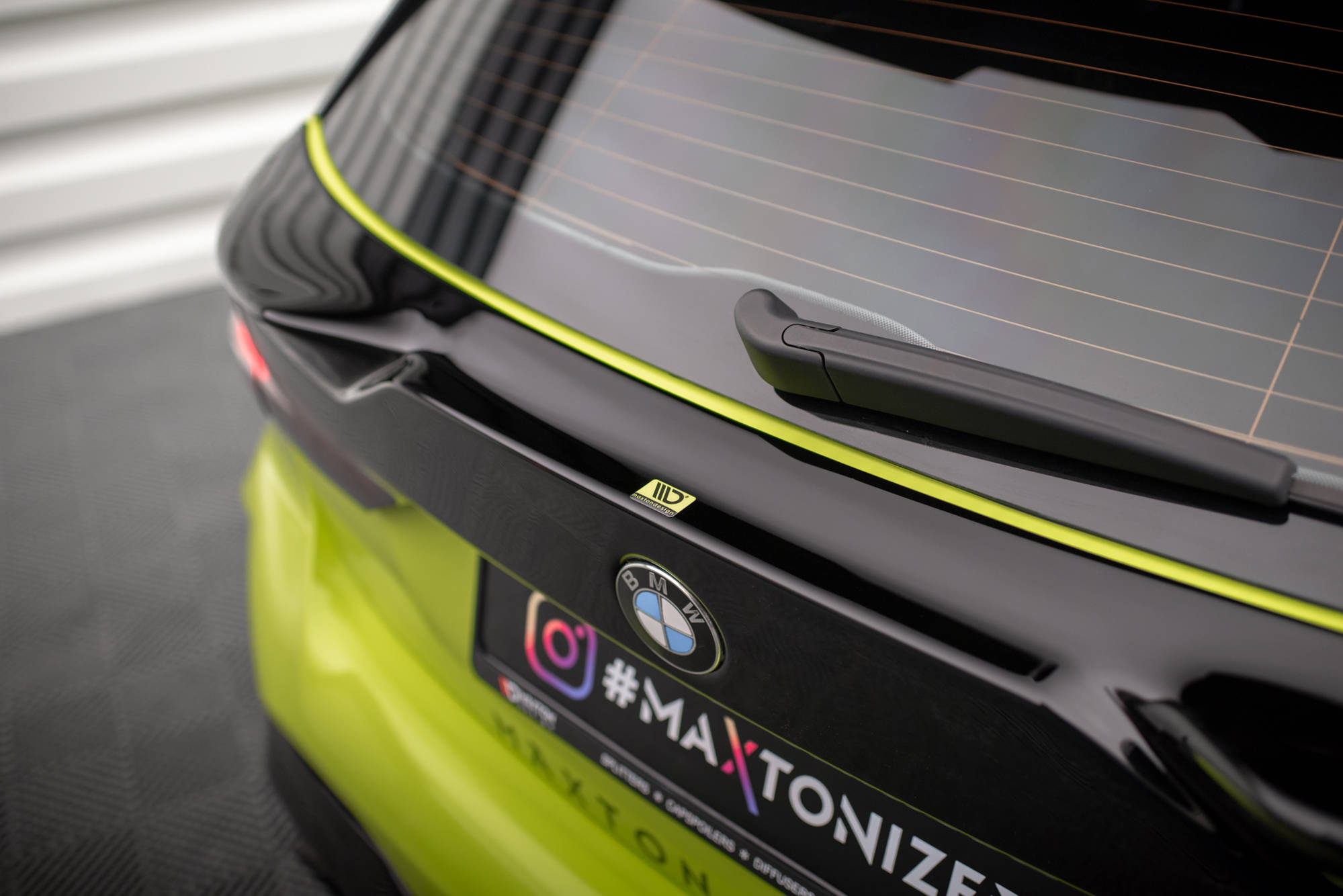 Maxton Design Heckscheiben Spoiler für BMW 1er F40 M-Paket / M135i schwarz Hochglanz