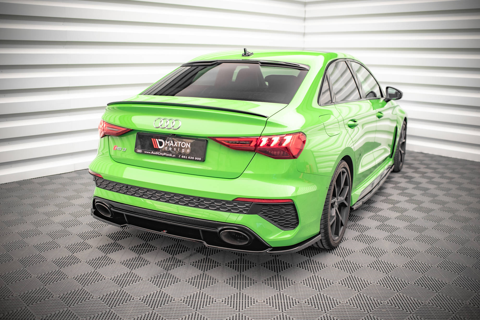Maxton Design Heckscheiben Spoiler für Audi RS3 Limousine 8Y schwarz Hochglanz