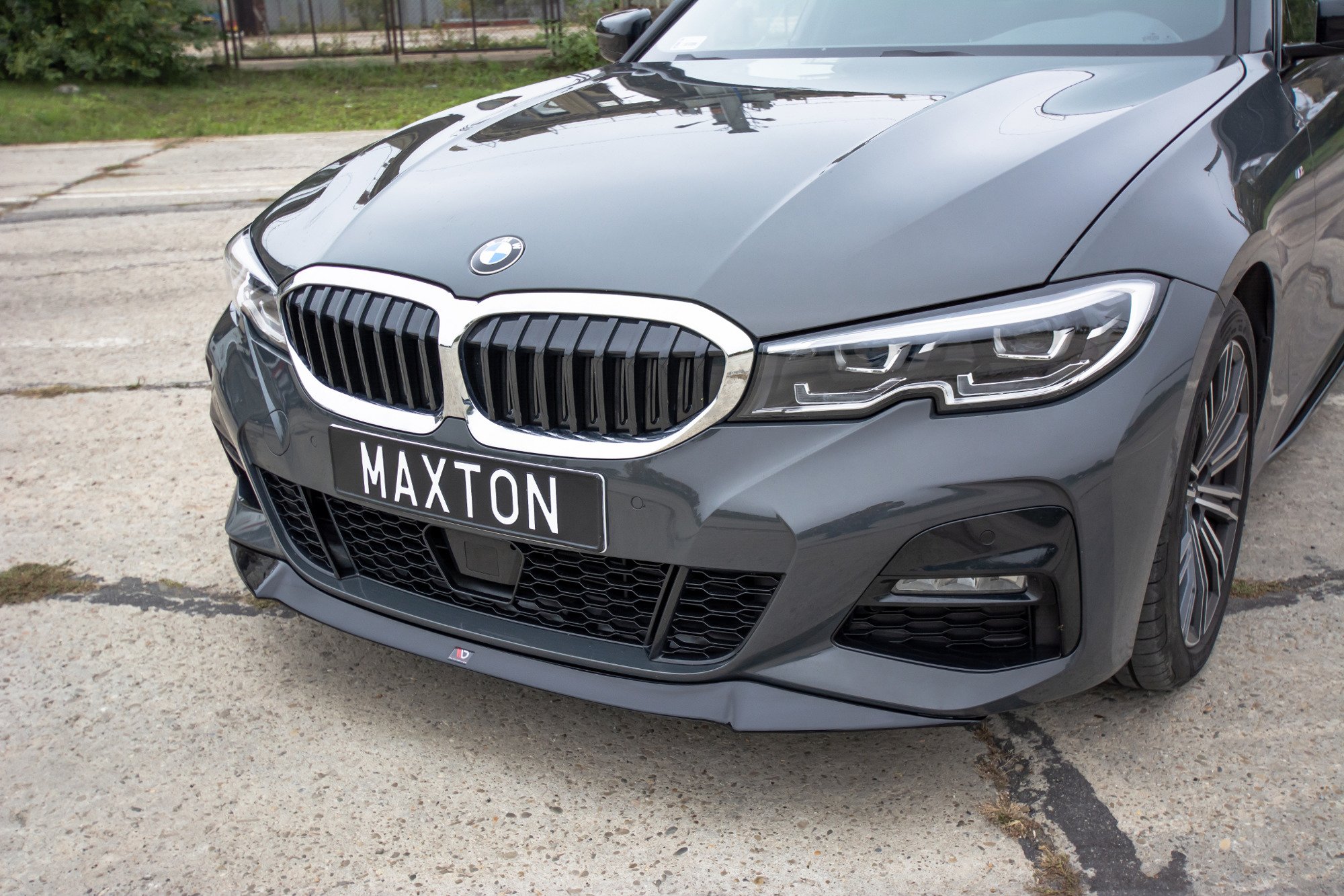 Maxton Design Front Ansatz V.1 für BMW 3er G20 M Paket schwarz Hochglanz