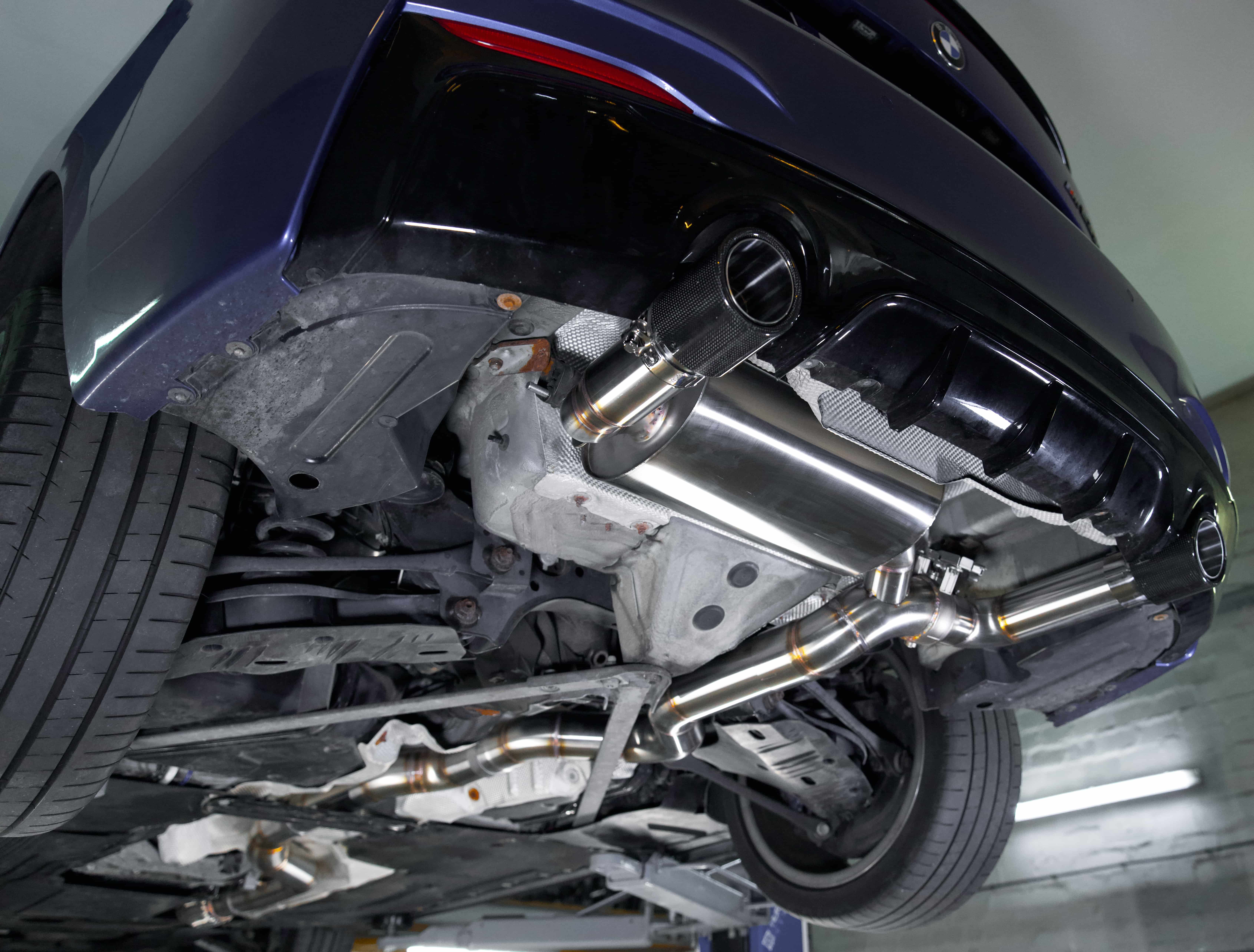 Hurricane 3,5" Auspuffanlage für BMW M235i F22 (+ F23) Coupé / Cabriolet 326PS Hurricane 3,5" Auspuffanlage für BMW M235i F22 (+ F23) Coupé / Cabriolet 326PS