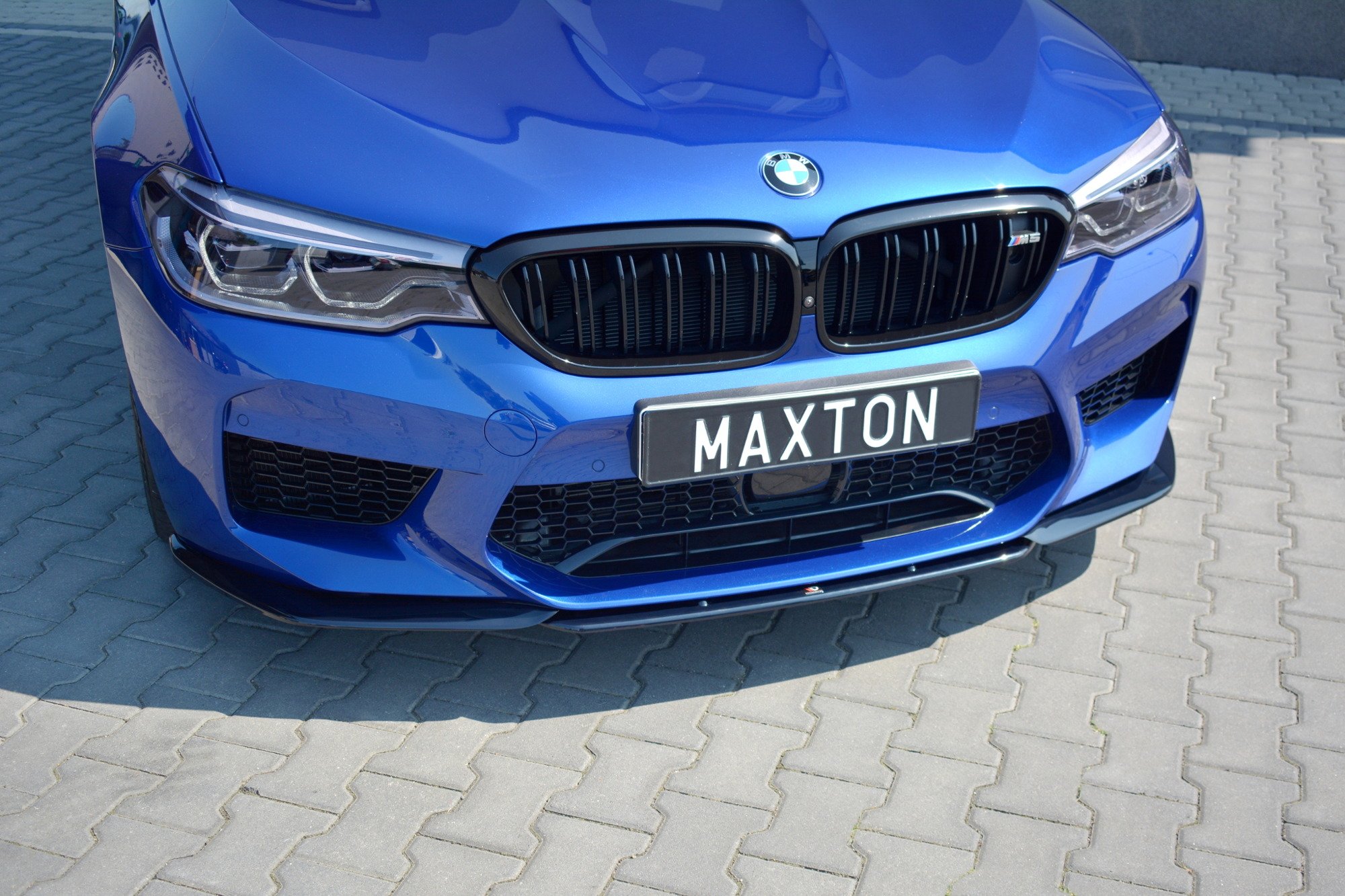 Maxton Design Front Ansatz V.2 für BMW M5 F90 schwarz Hochglanz