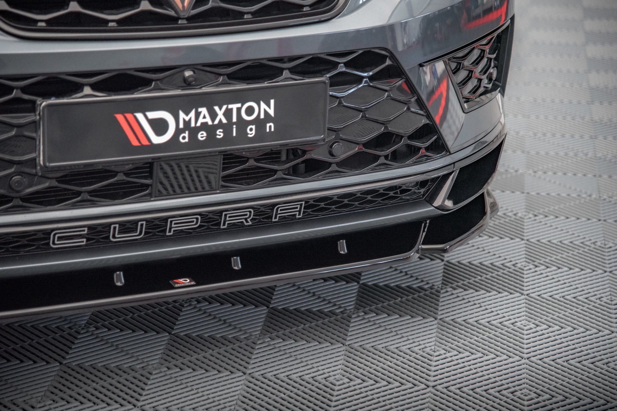 Maxton Design Front Ansatz V.2 für Cupra Ateca schwarz Hochglanz