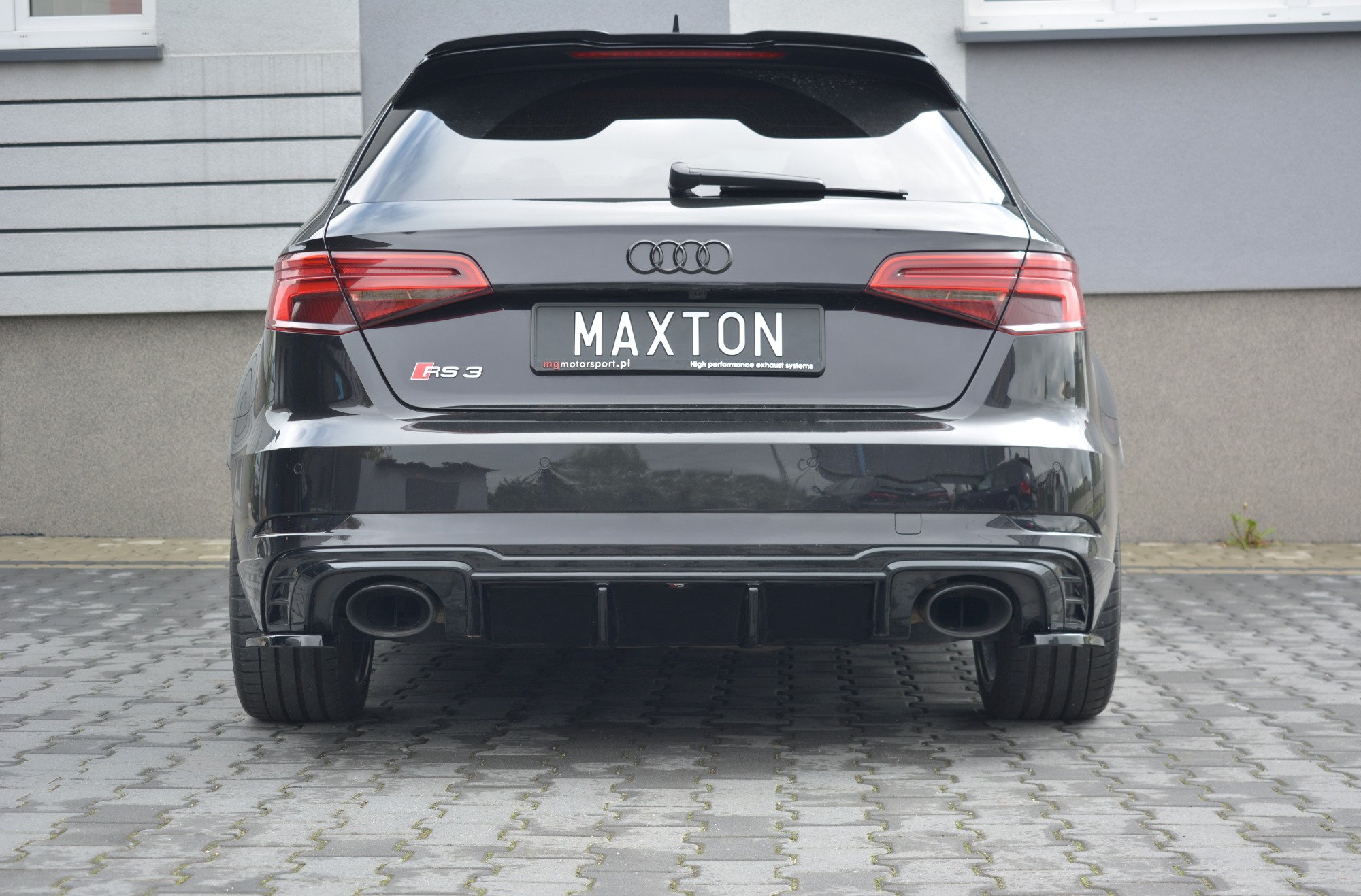 Maxton Design Diffusor Heck Ansatz für Audi RS3 8V FL Sportback schwarz Hochglanz