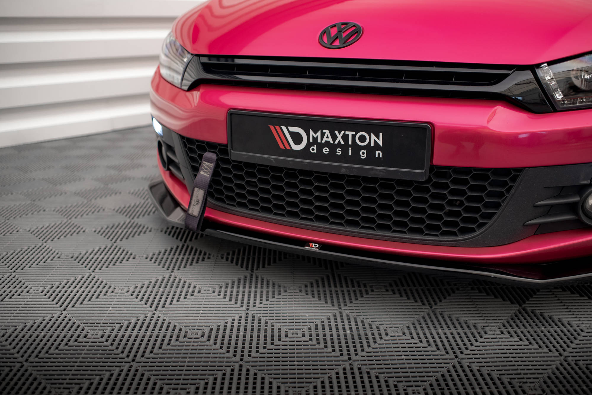 Maxton Design Front Ansatz V.2 für Volkswagen Scirocco Mk3 schwarz Hochglanz