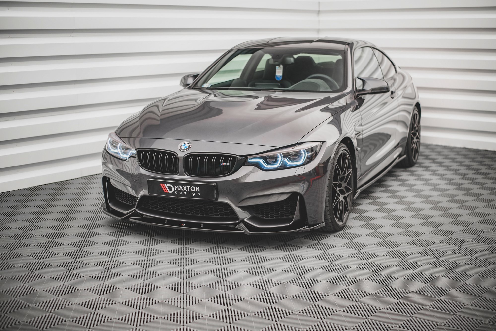 Maxton Design Front Ansatz für BMW M4 F82 schwarz Hochglanz